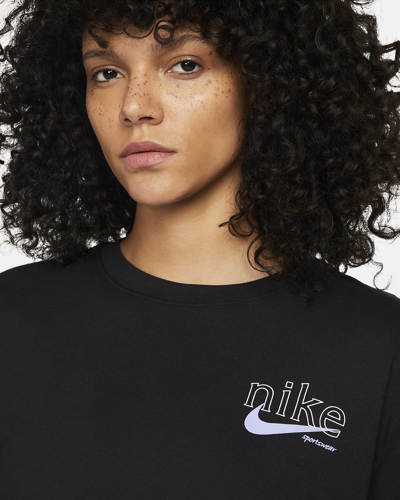 Nike Sportswear Women's T-Shirt. Nike GB