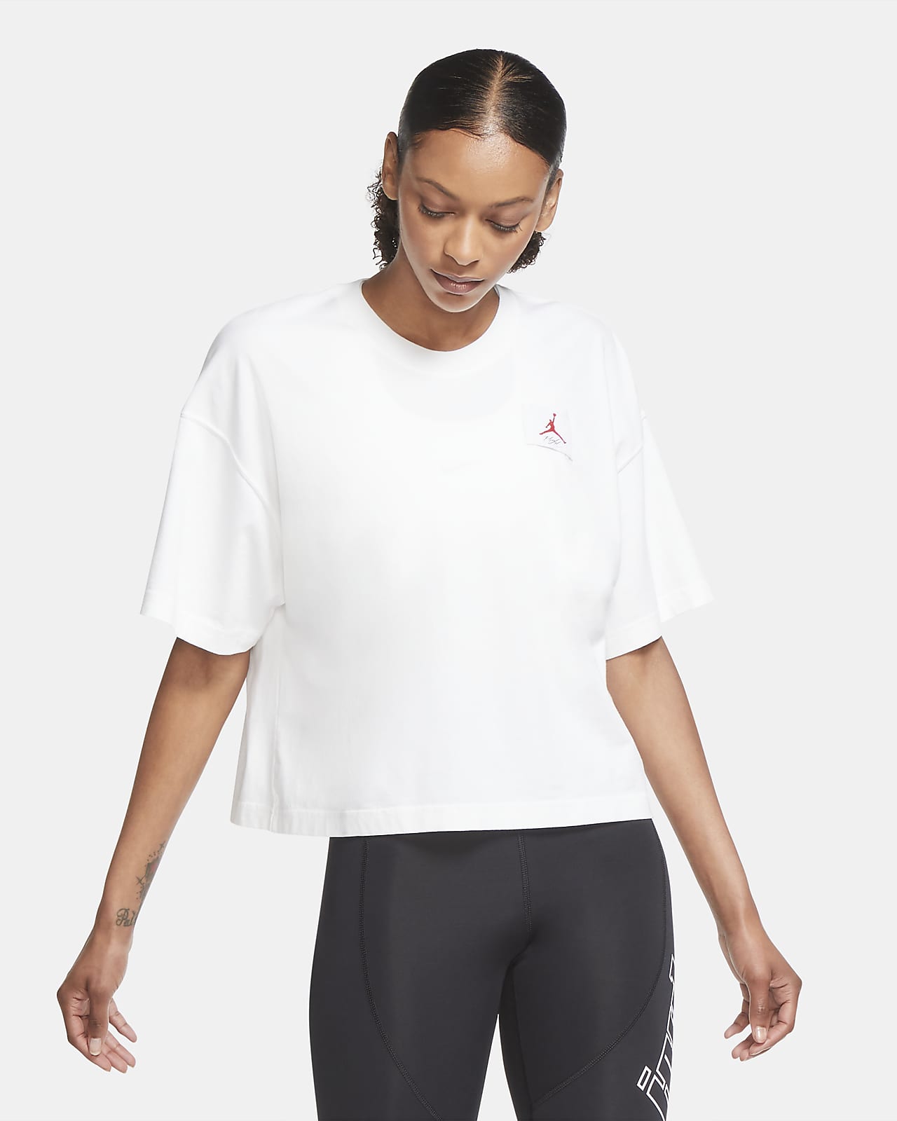 nike white t shirt women's