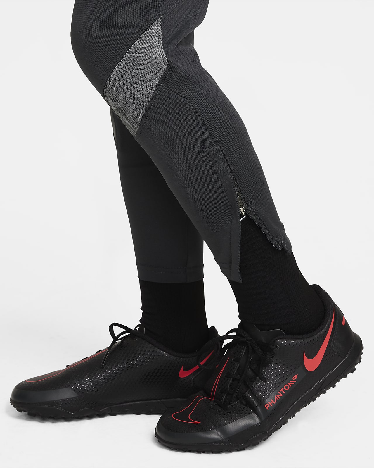 Liverpool FC Strike Nike knit voetbaltrainingspak met Dri-FIT voor  kleuters. Nike NL