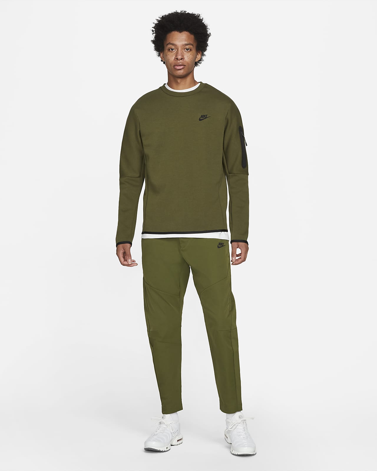 nike tech fleece crew sweatshirt