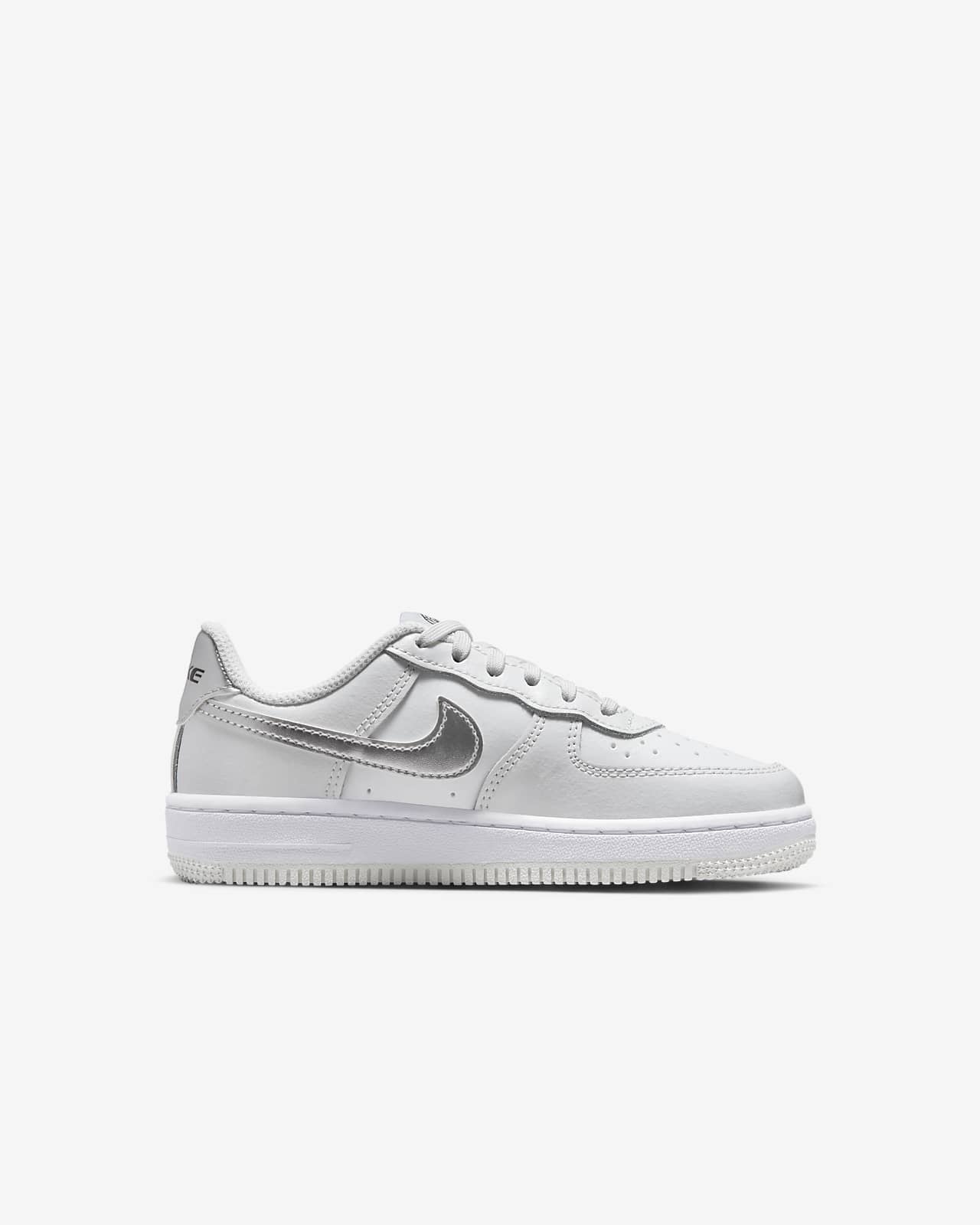 nike sneakers for ladies white