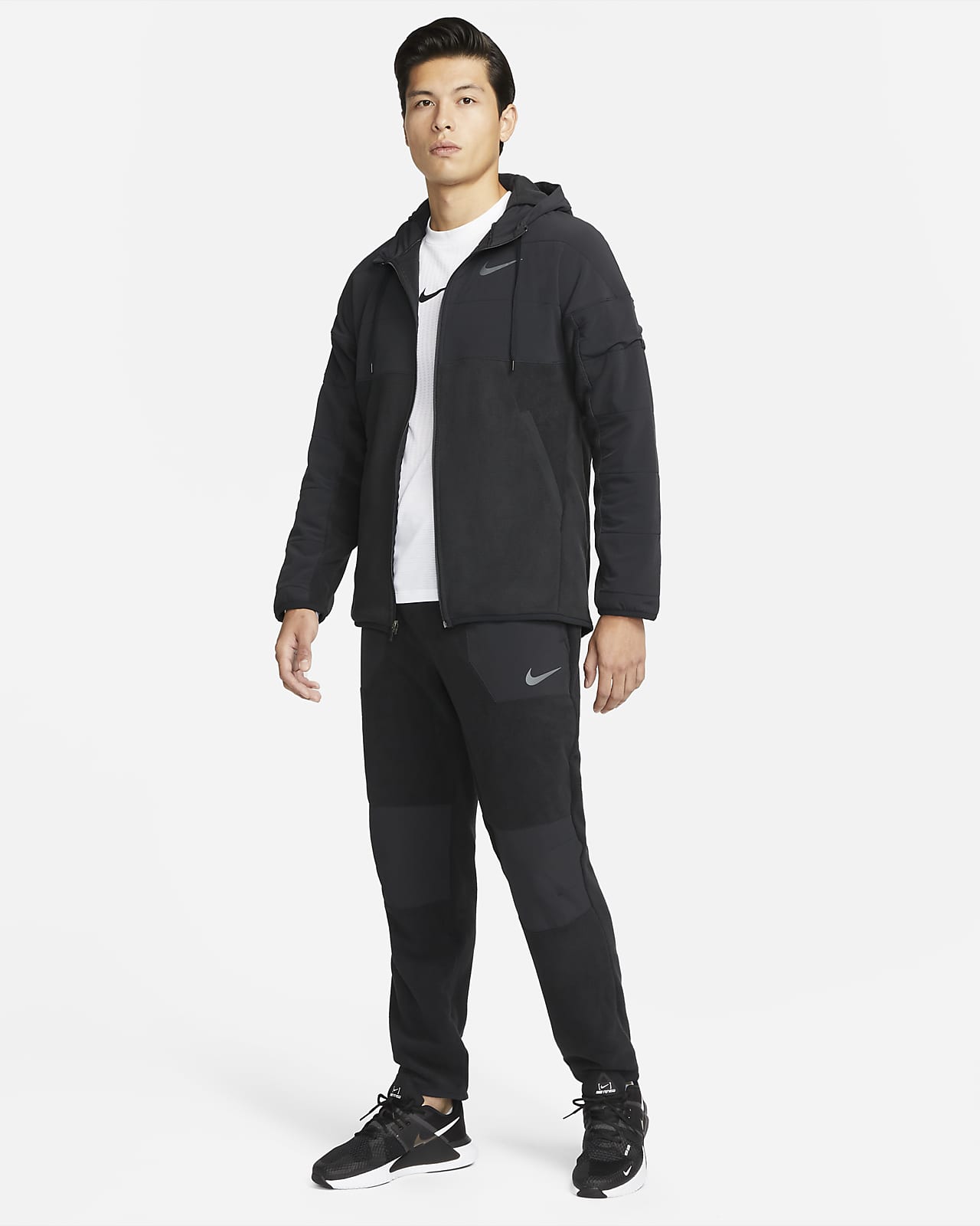 Nike公式 ナイキ Therma Fit メンズ ウィンタライズド トレーニングパンツ オンラインストア 通販サイト