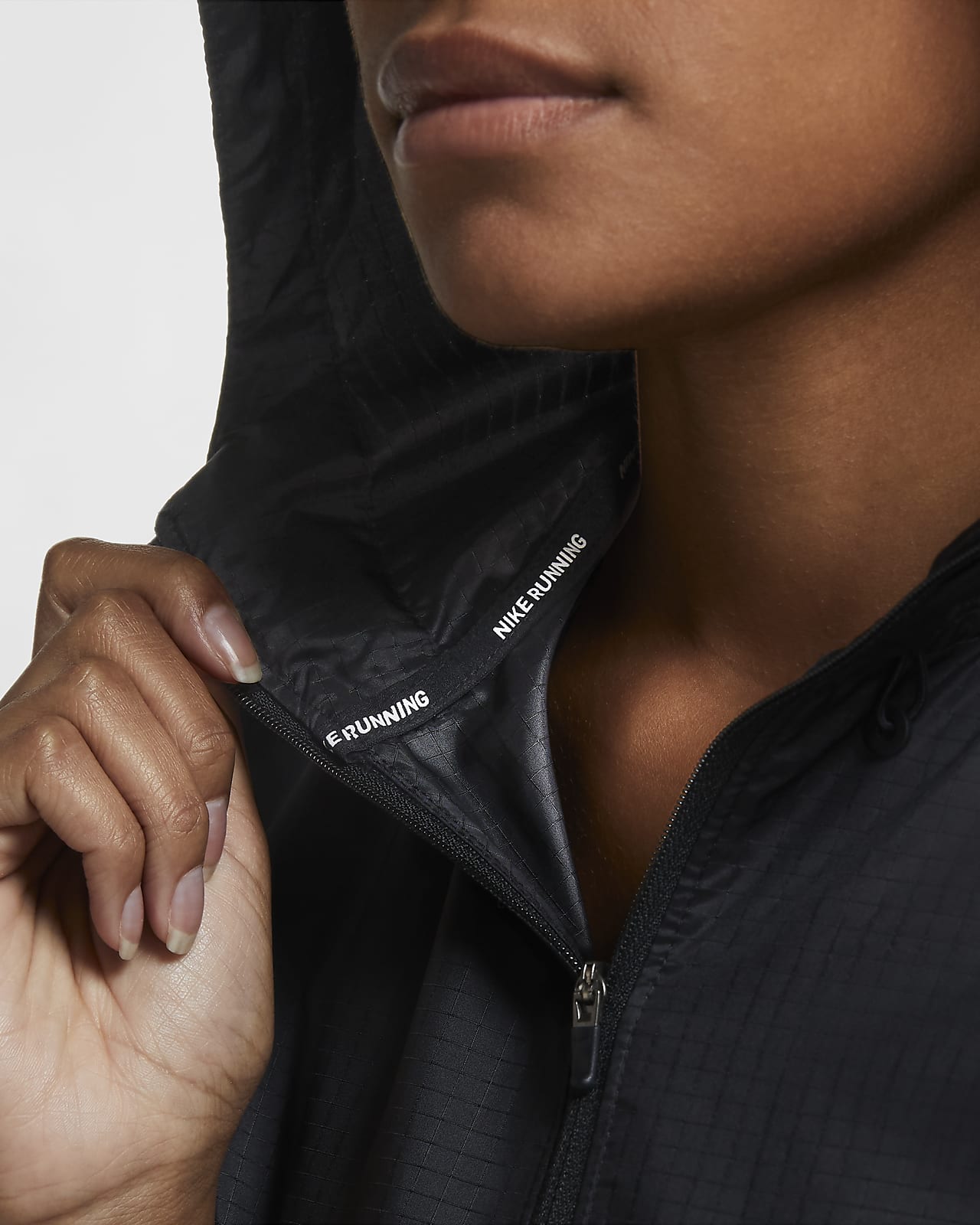 nike essential flash jacket