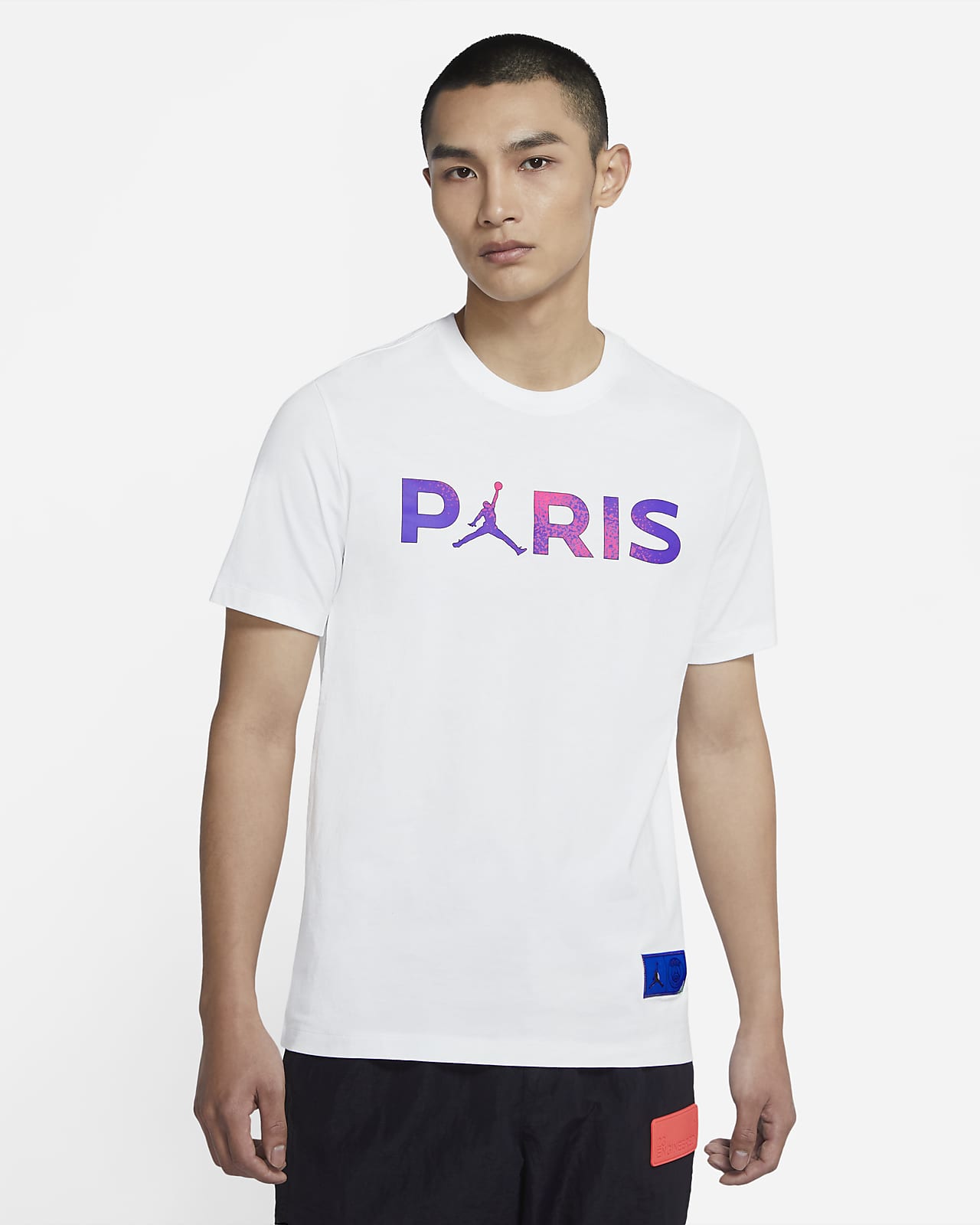 Paris Saint-Germain Men's T-Shirt. Nike LU