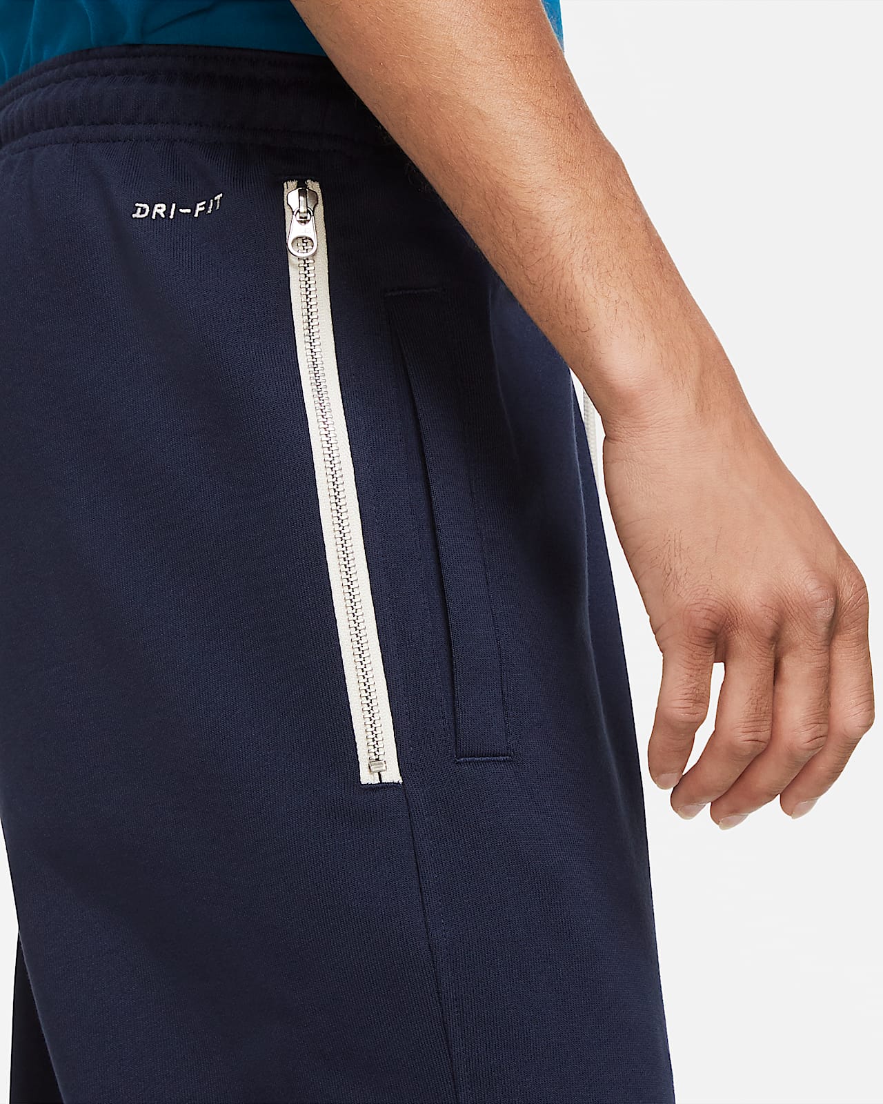 Nike DriFIT Standard Issue Men's Basketball Trousers. Nike AU