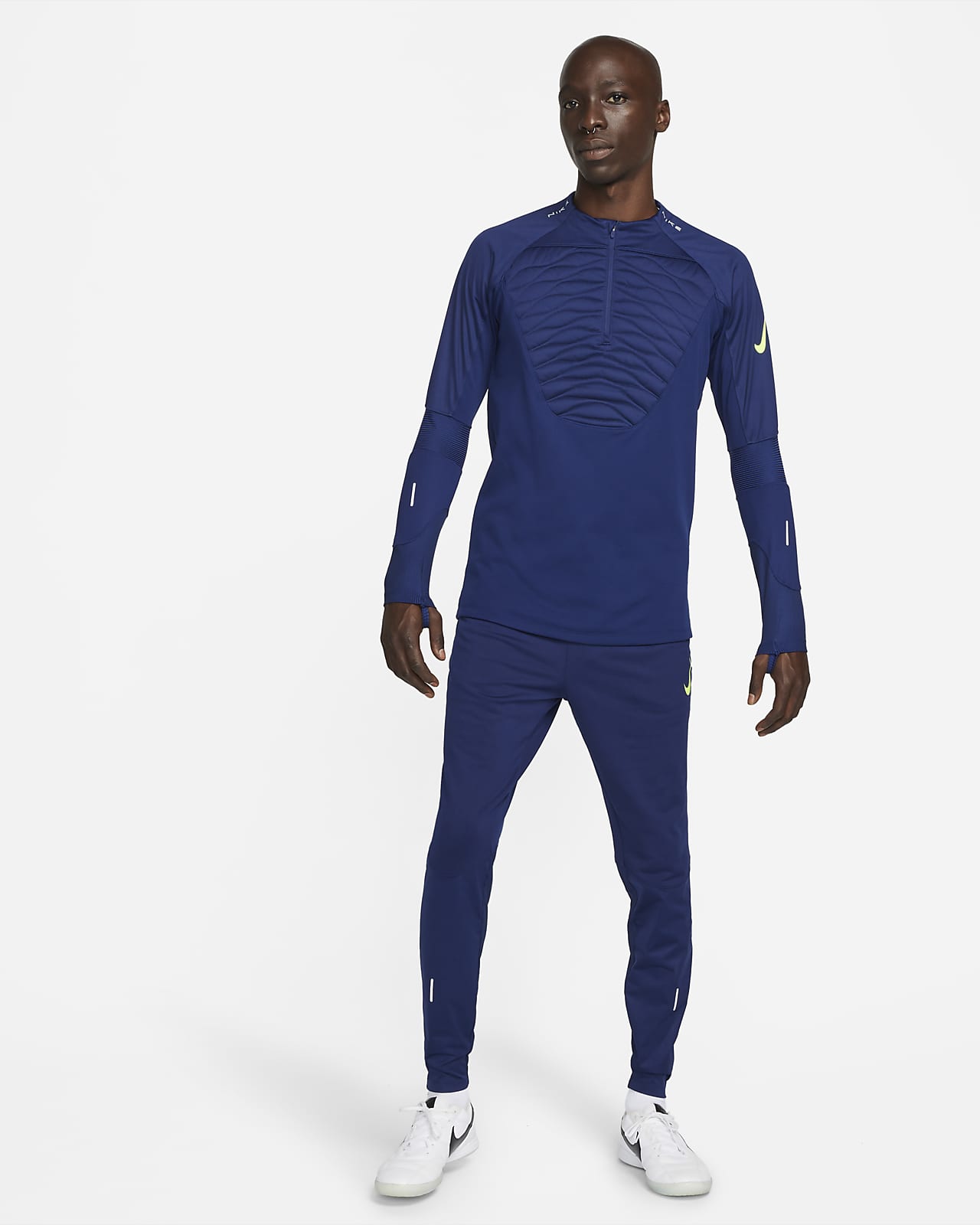 Nike Therma-Fit Strike Winter Warrior Pantalón de fútbol - Hombre. Nike ES