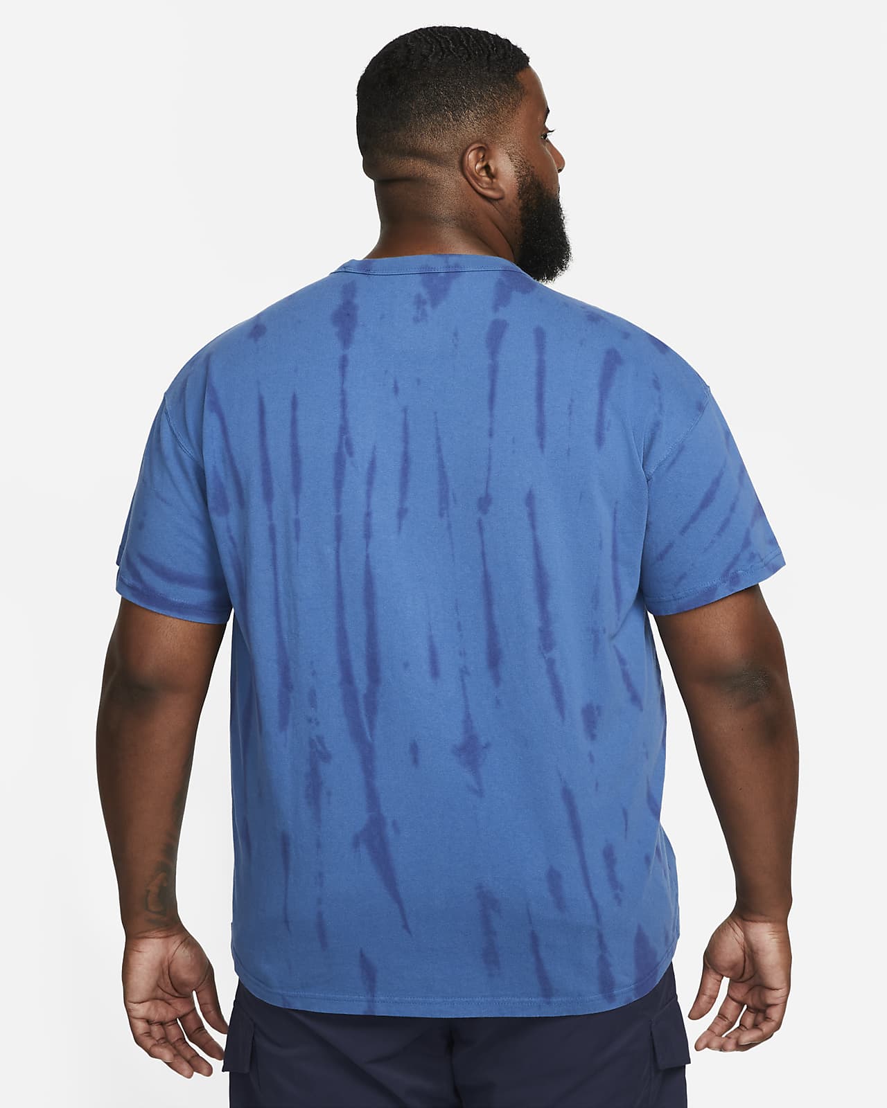 Nike Sportswear Premium Essentials Men's Tie-Dyed T-Shirt. Nike LU