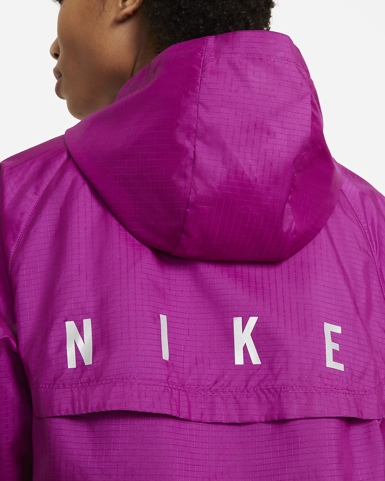 nike essential running jacket women's
