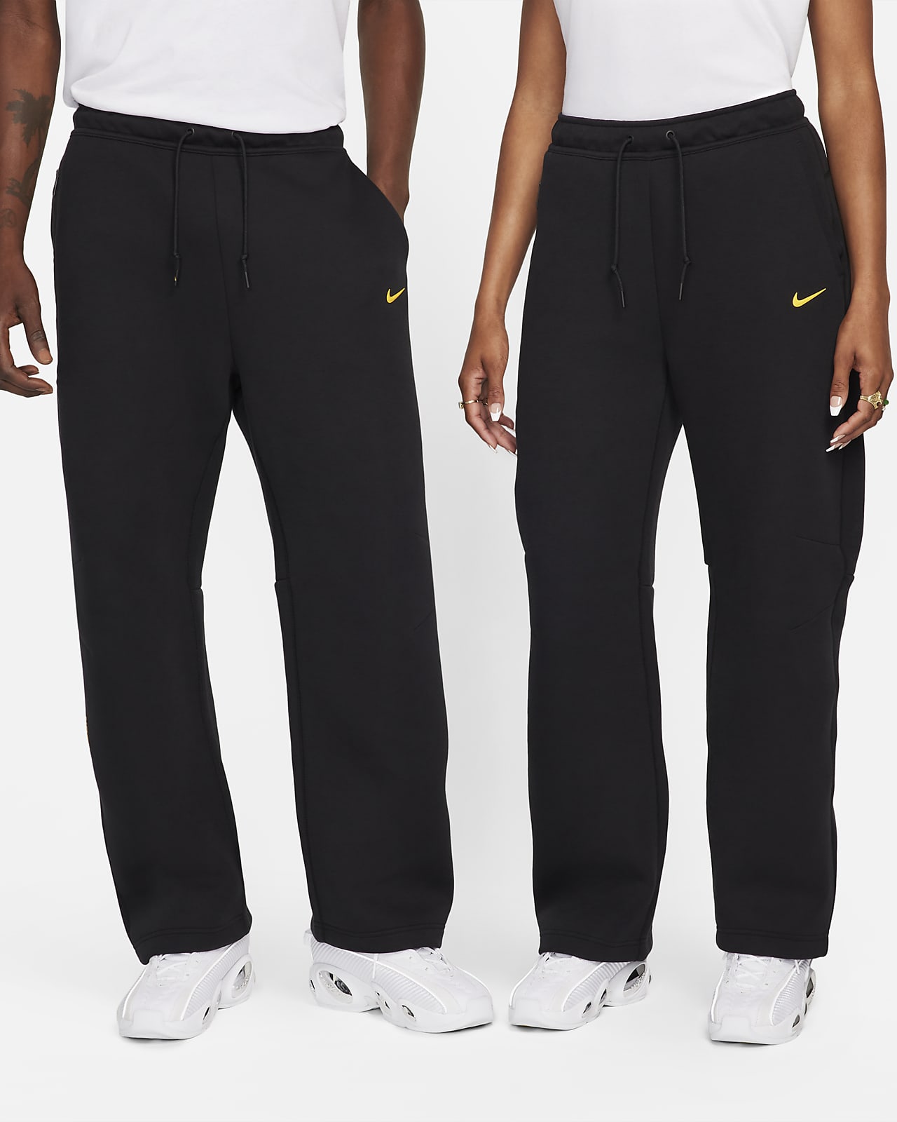 Nike joggers store open hem