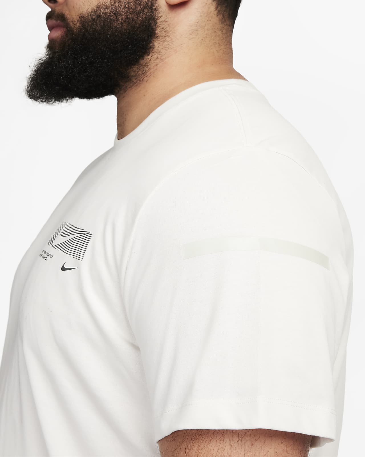 T-shirt de fitness Nike Dri-FIT pour homme. Nike FR