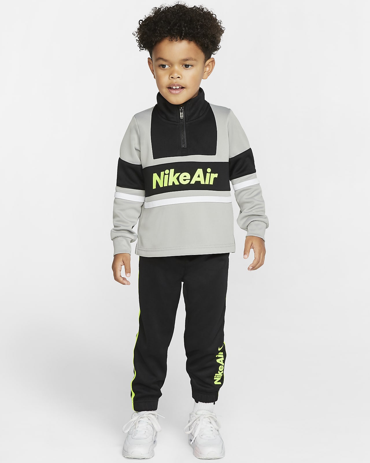 Conjunto de pantalones de entrenamiento y sudadera sin cierre para infantil Nike  Air. Nike.com