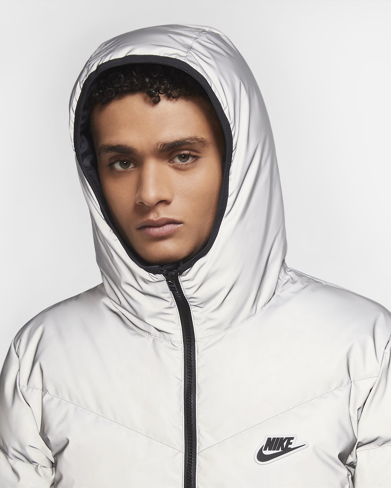 Nike white hotsell reflective jacket