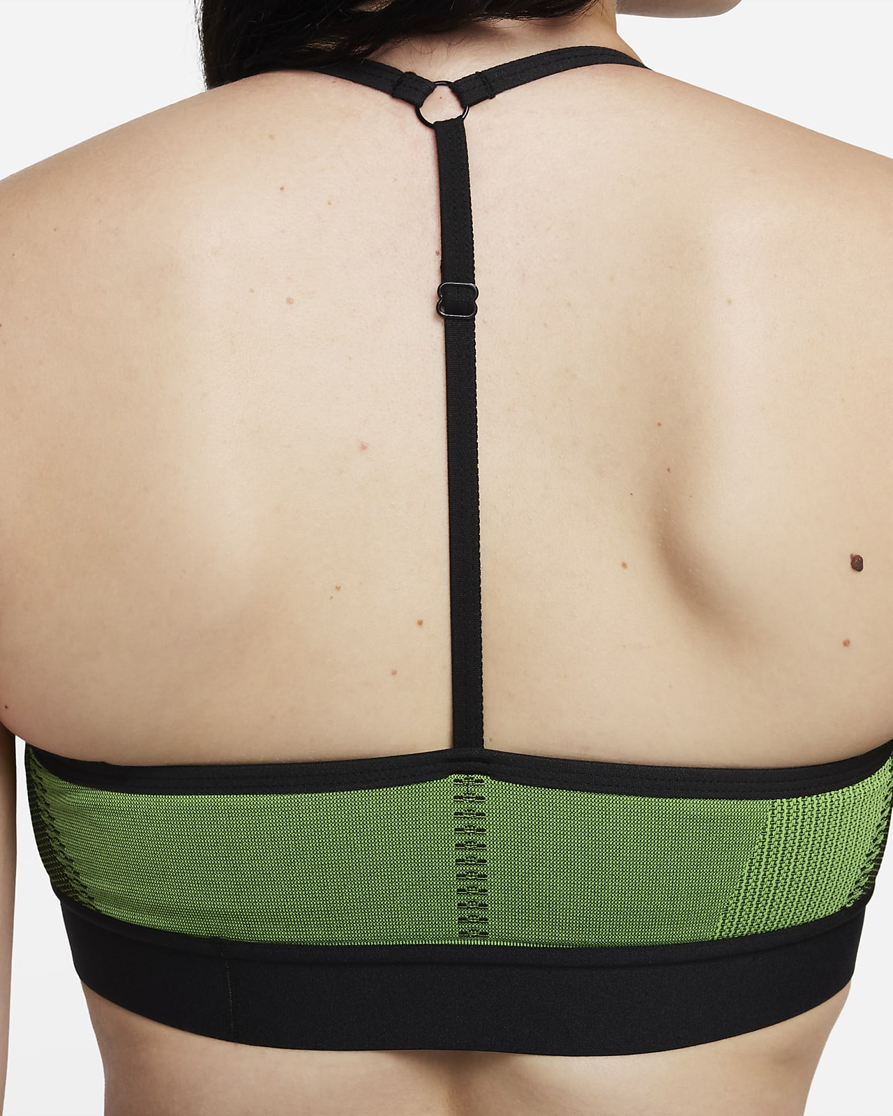 Brassière Nike x Feng Chen Wang pour femme. Nike BE