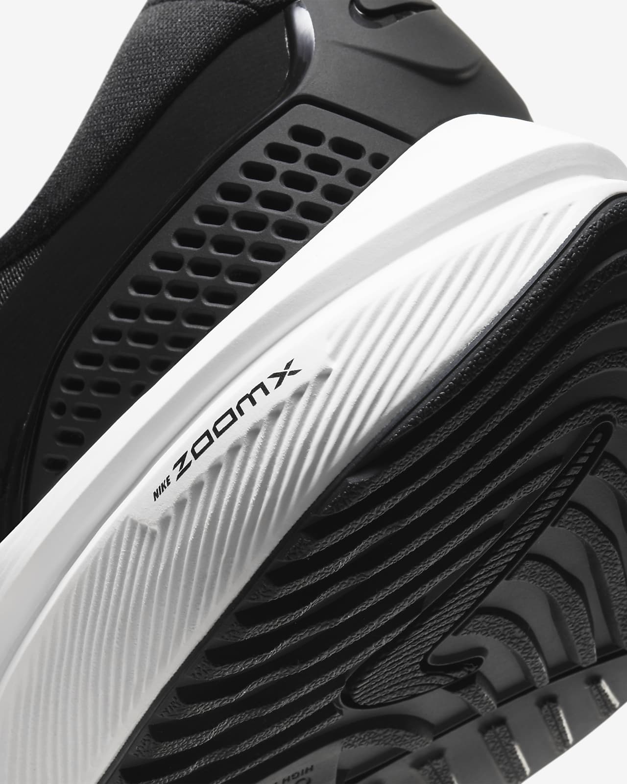 nike vomero extra wide