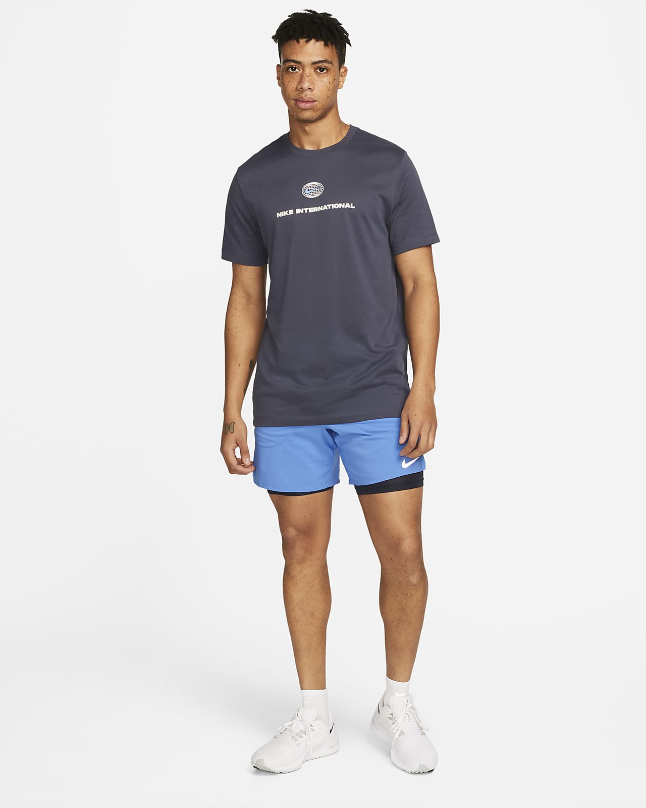 Playera de running Nike Dri-FIT Heritage. Nike.com