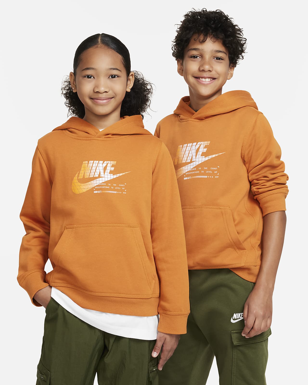 Graphic Sportswear Hoodie. Club Fleece Pullover Big Nike Kids\'