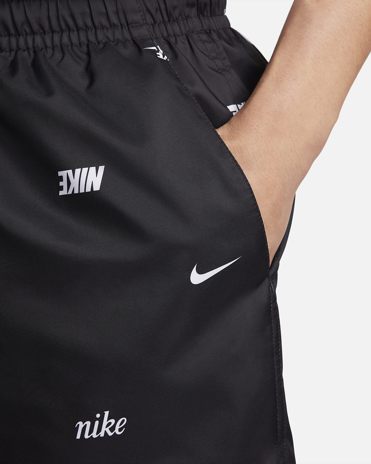 Nike Club Men's Woven Allover Flow Shorts. JP
