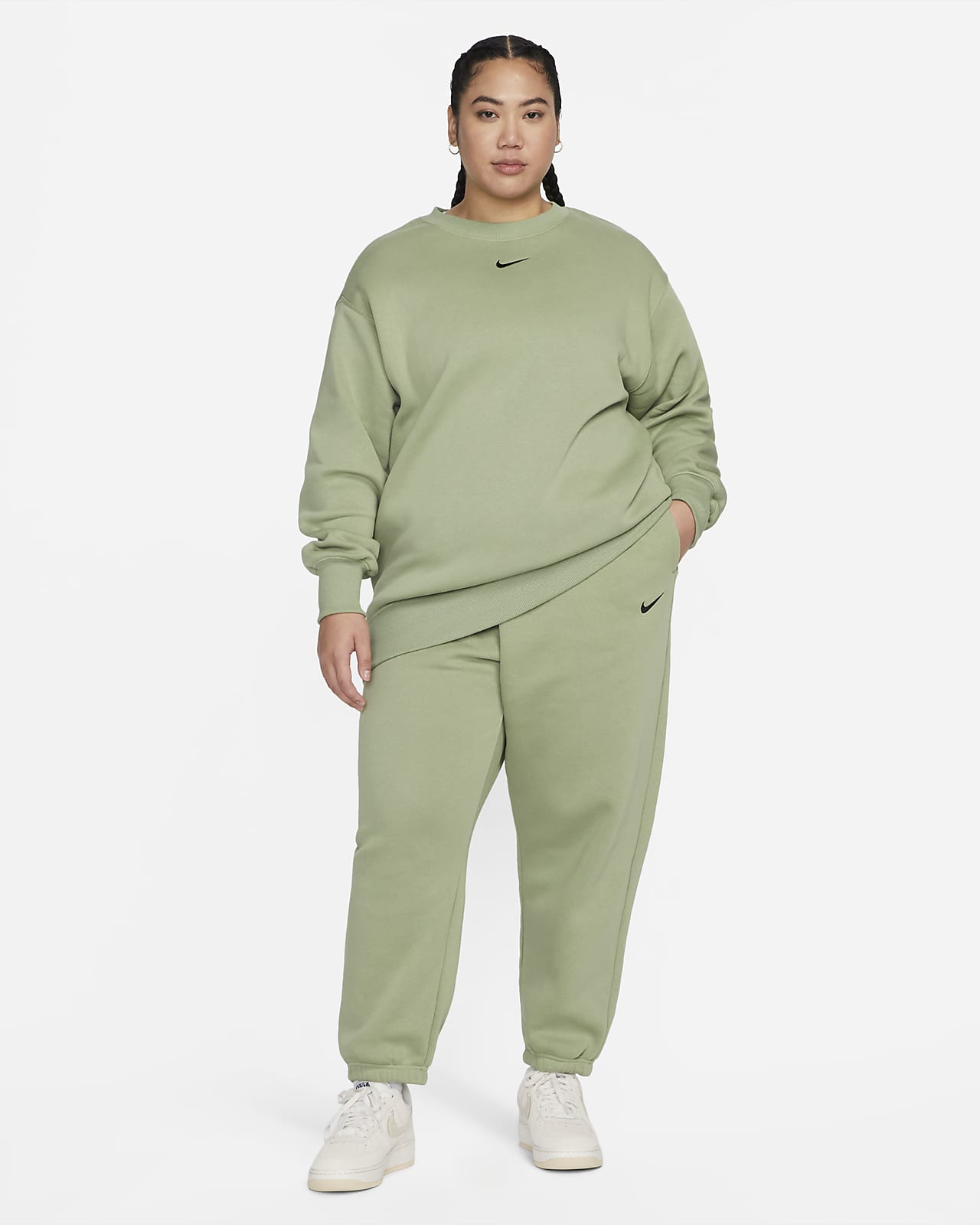 Nike Sportswear Phoenix Fleece Women's Oversized Crew-Neck (Plus Size). Nike LU