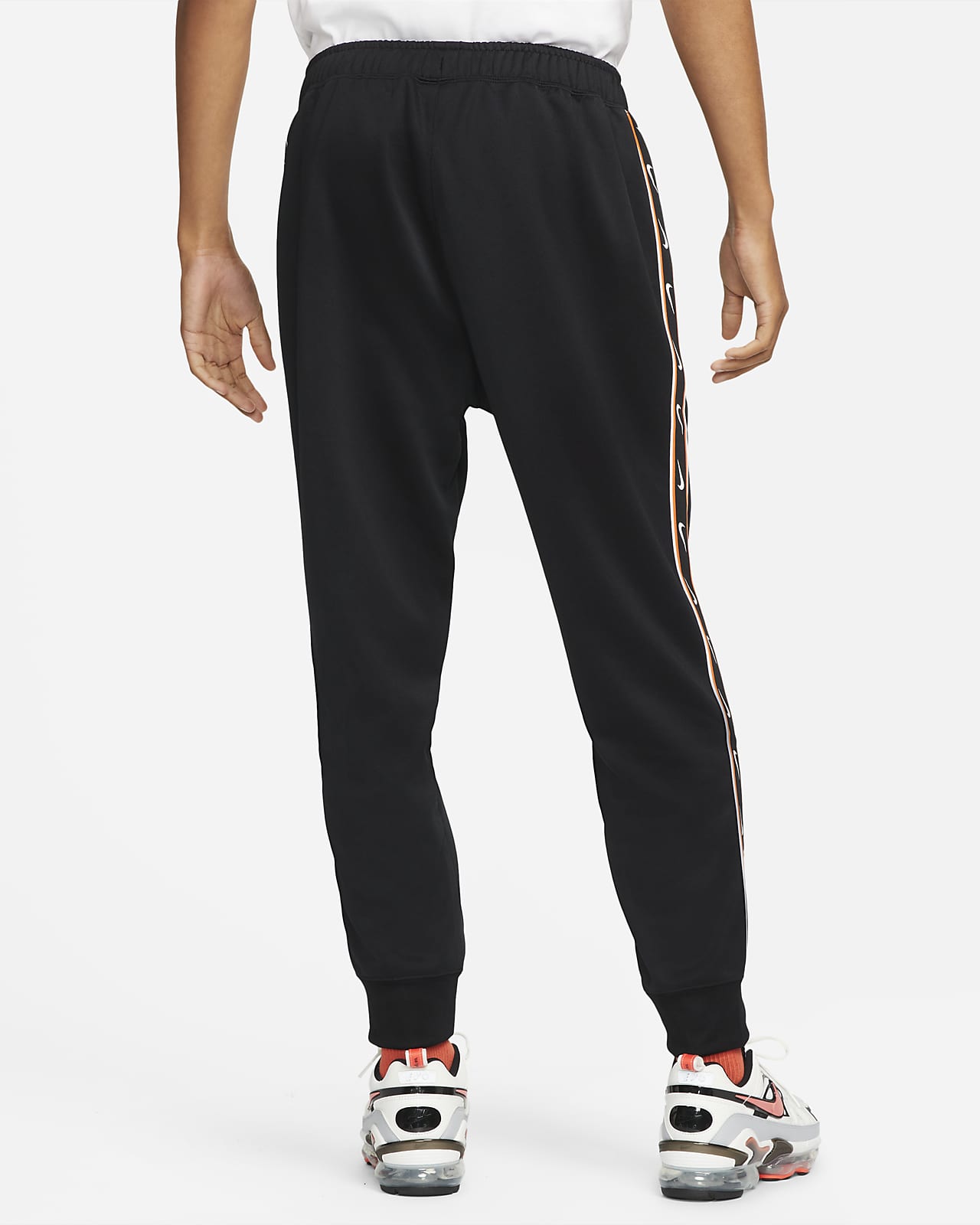 nike repeat logo joggers