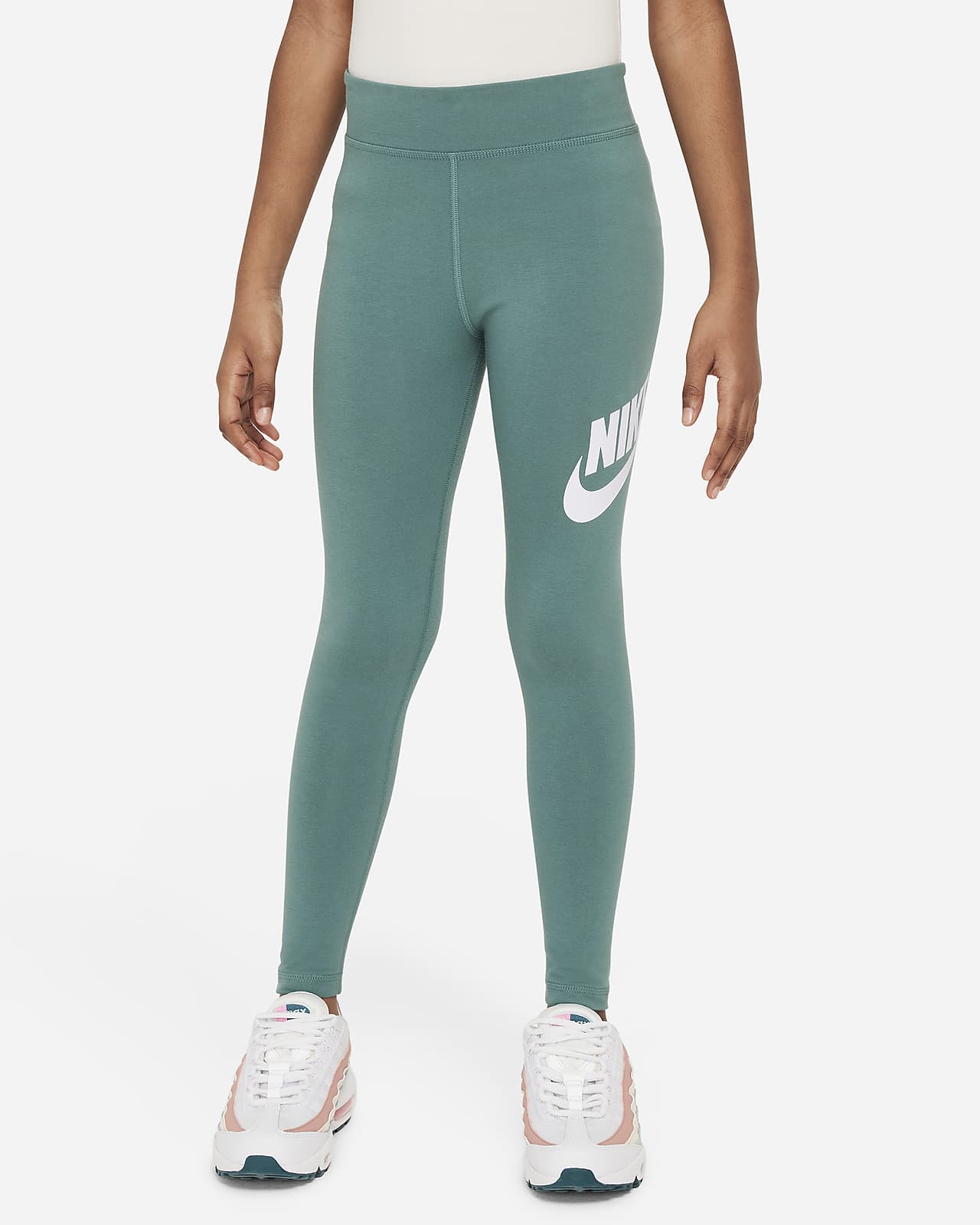 เลกกิ้งเอวปานกลางเด็กโต Nike Sportswear Essential (หญิง)
