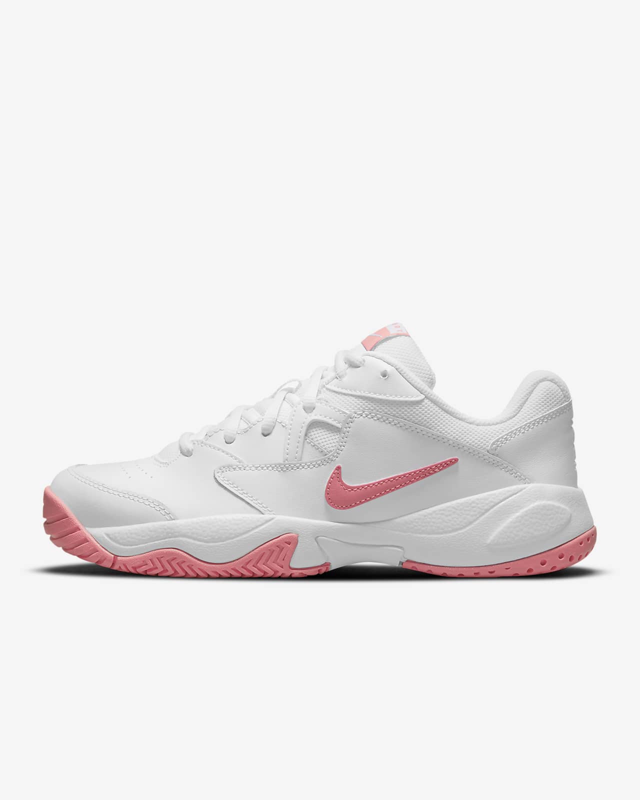 Hard Court Tennis Shoe. Nike LU