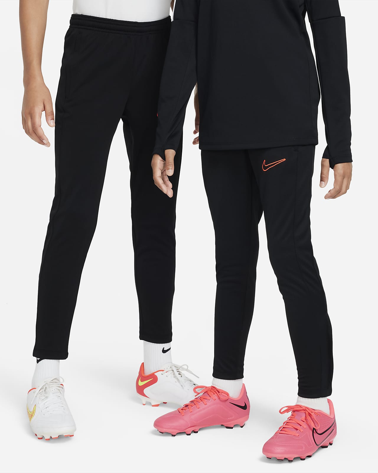 Nike Dri-FIT Running Division Phenom Men's Slim-Fit Running Trousers. Nike  LU