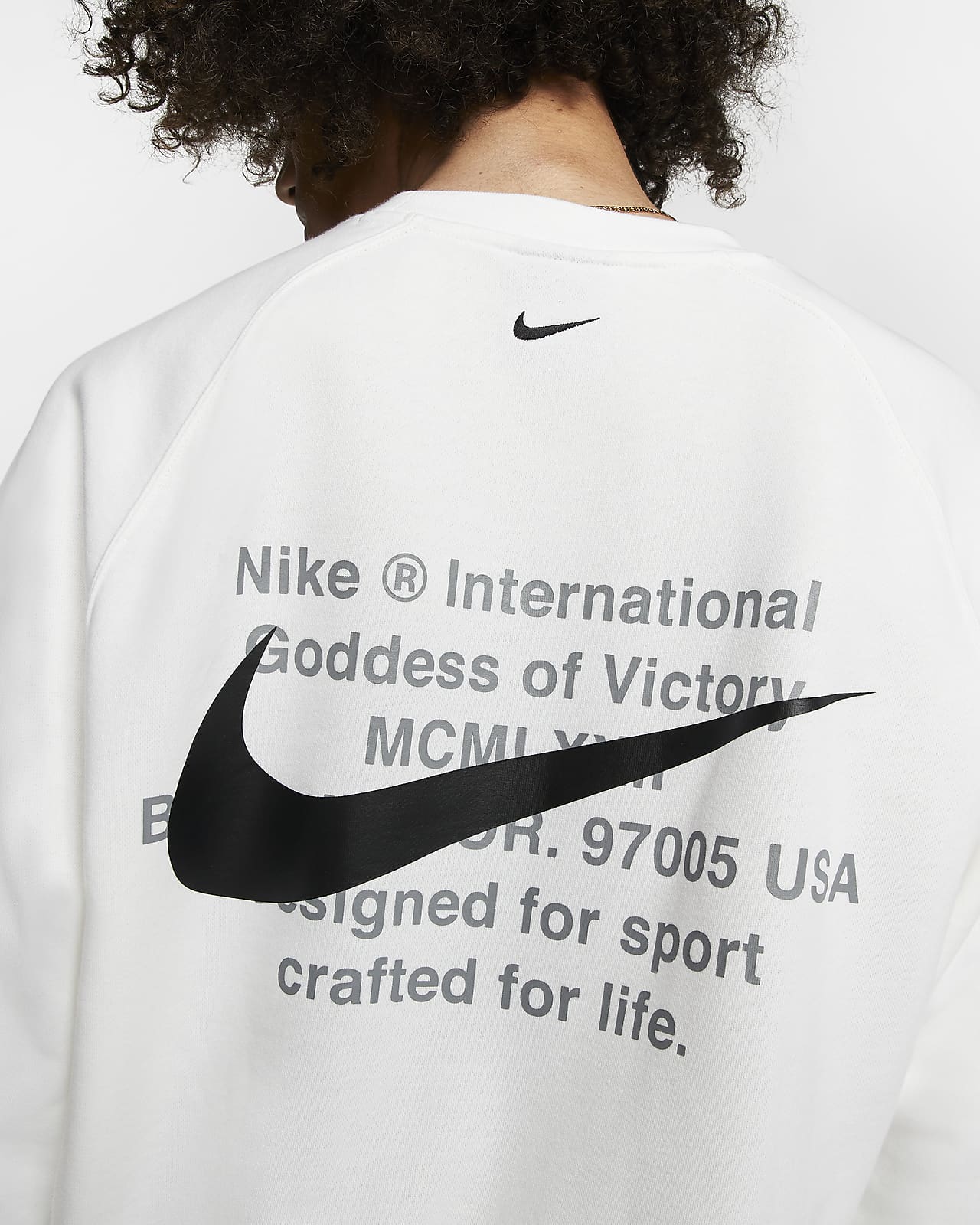 nike sportswear swoosh men's french terry crew