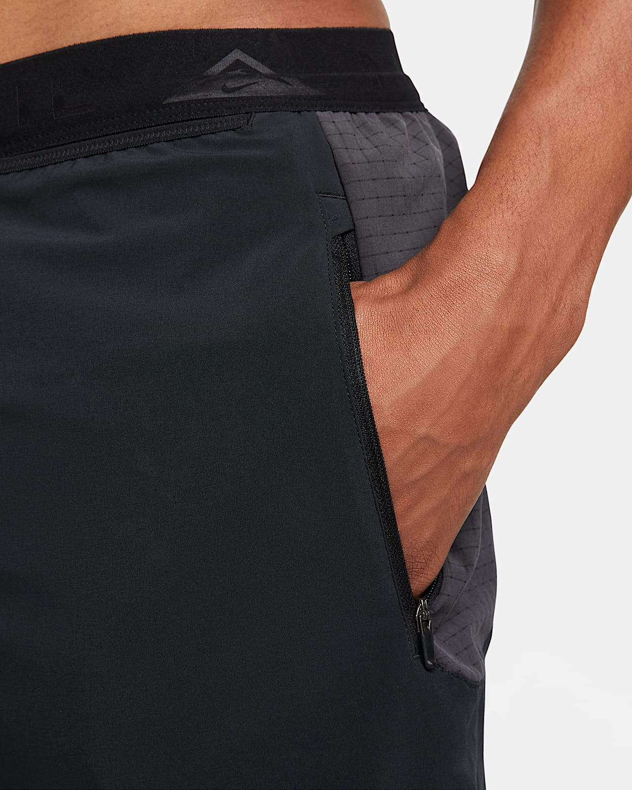 Nike Trail Second Sunrise Men's 18cm (approx.) BriefLined Trail Shorts