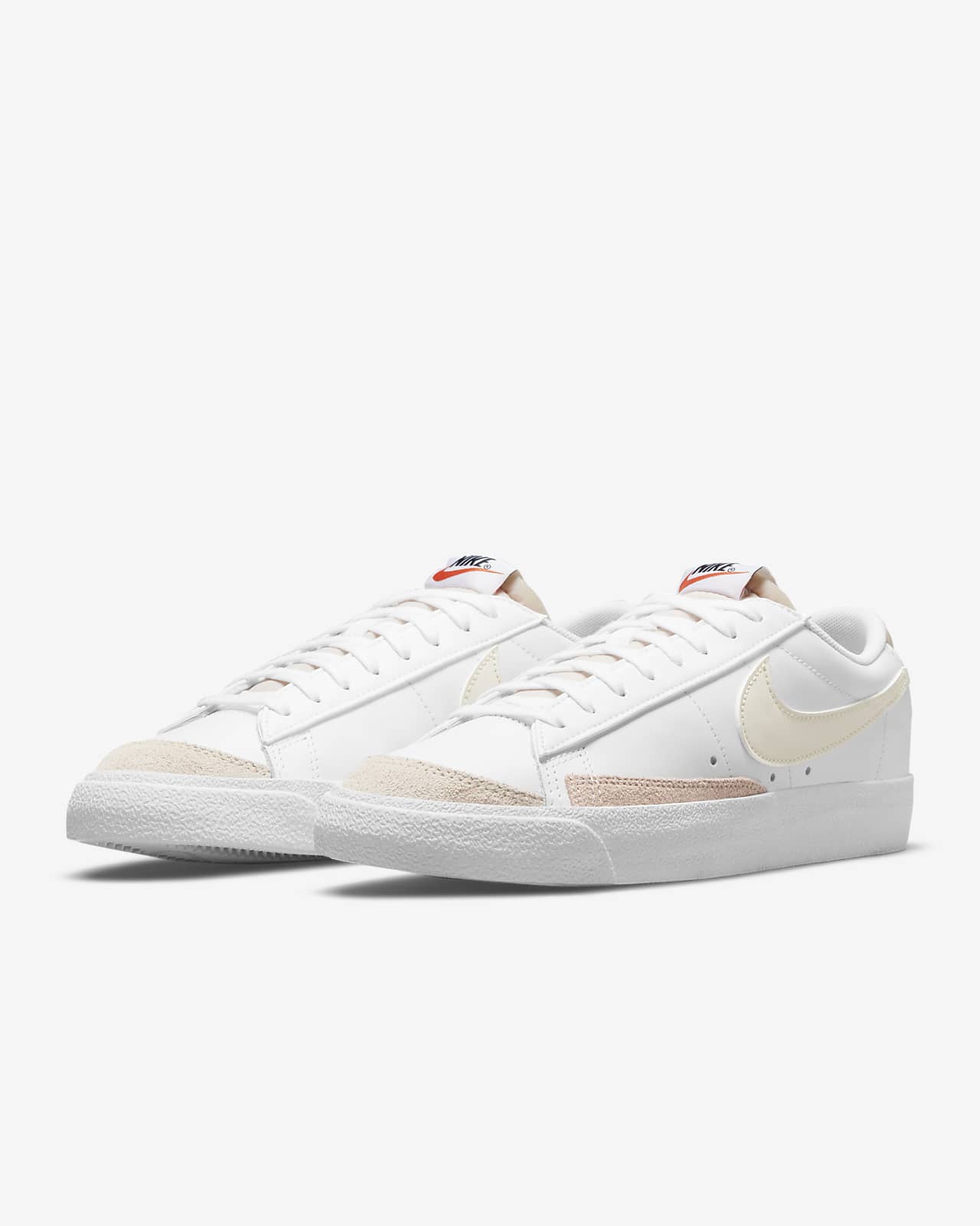 Nike Blazer Low '77 Women's Shoe. Nike ID