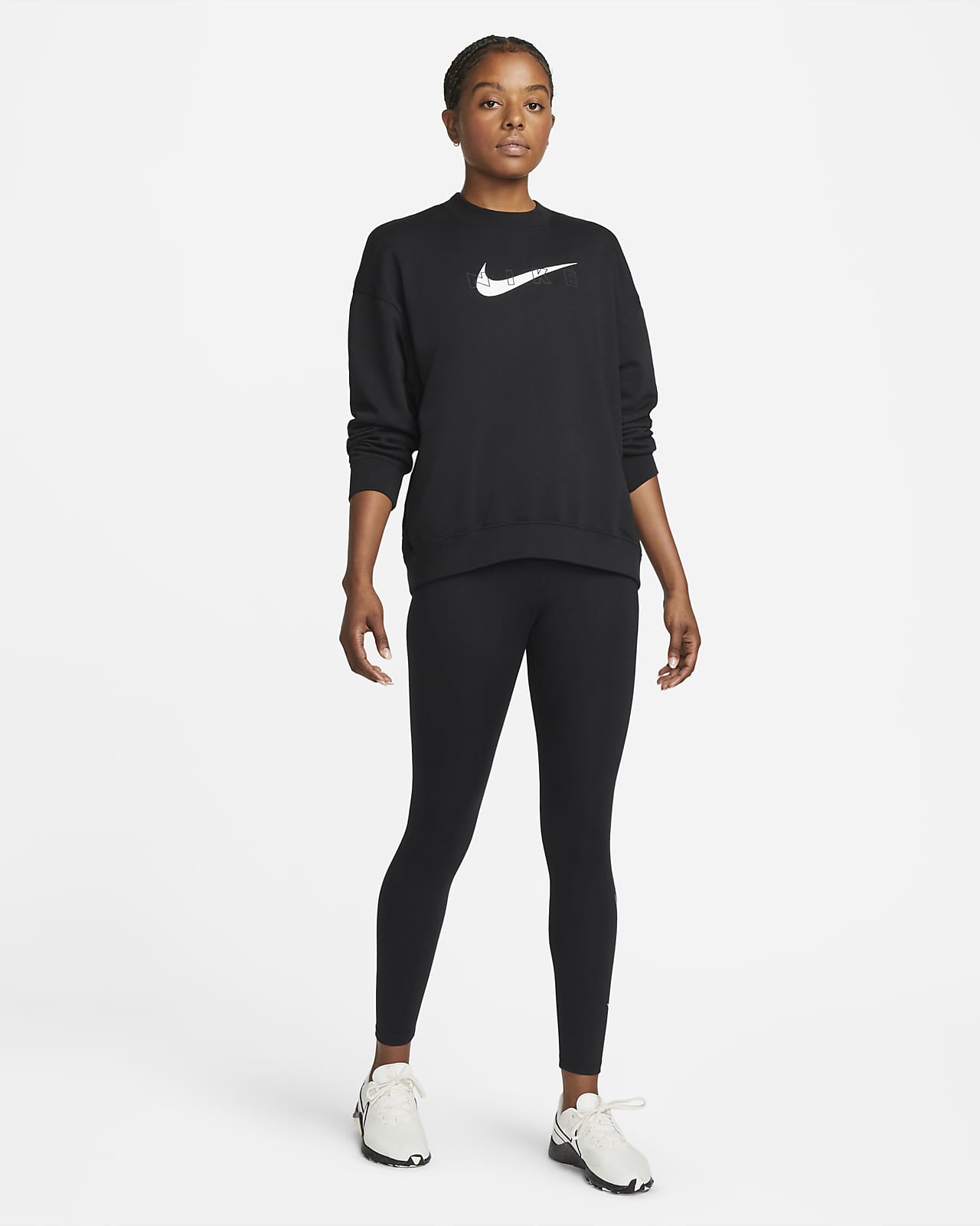Nike Dri-FIT Get Fit Women's Graphic Training Crew-Neck Sweatshirt. Nike CZ
