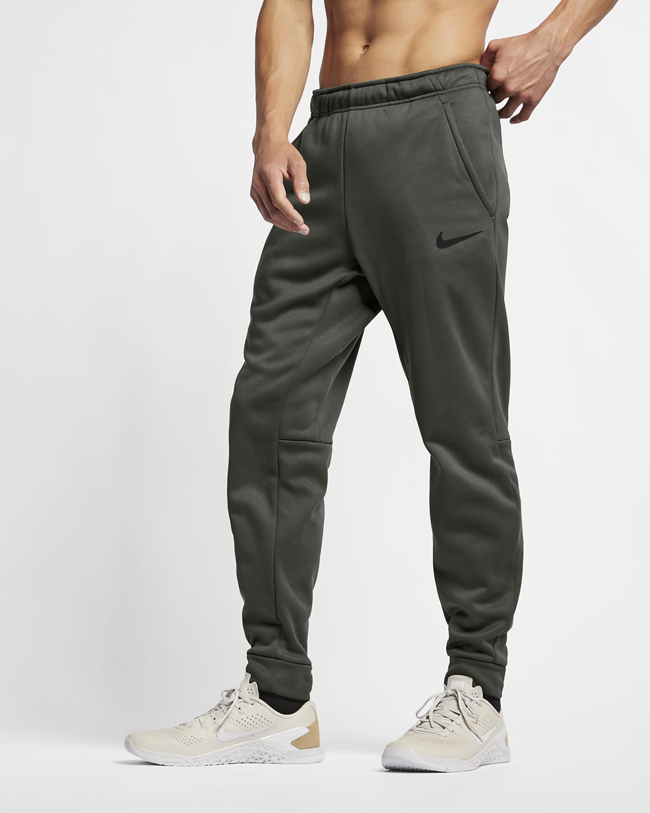 nike therma pants tapered