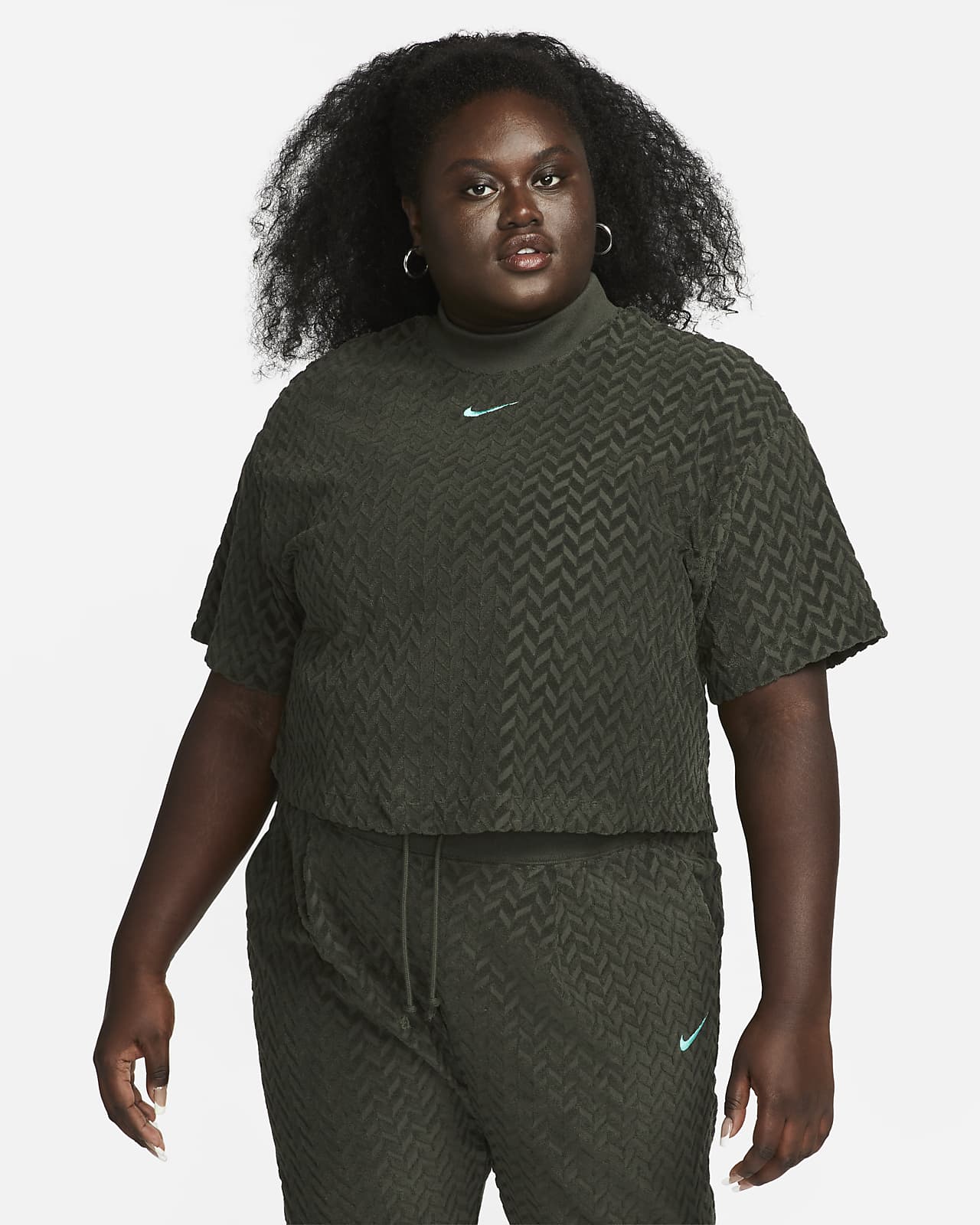 Nike Sportswear Everyday Modern Damestop met volledige print en rechte  pasvorm. Nike BE