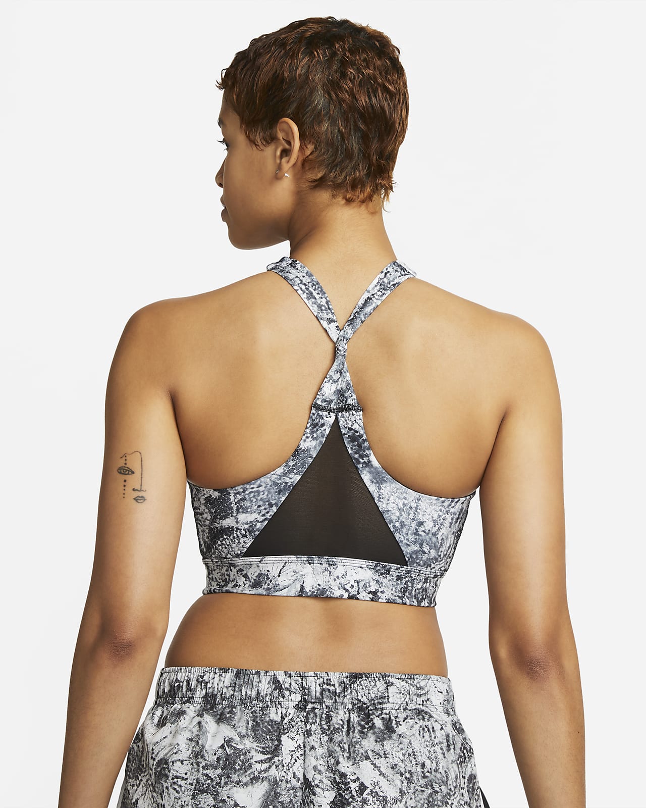 Nike swoosh air medium support sports bra in black & white