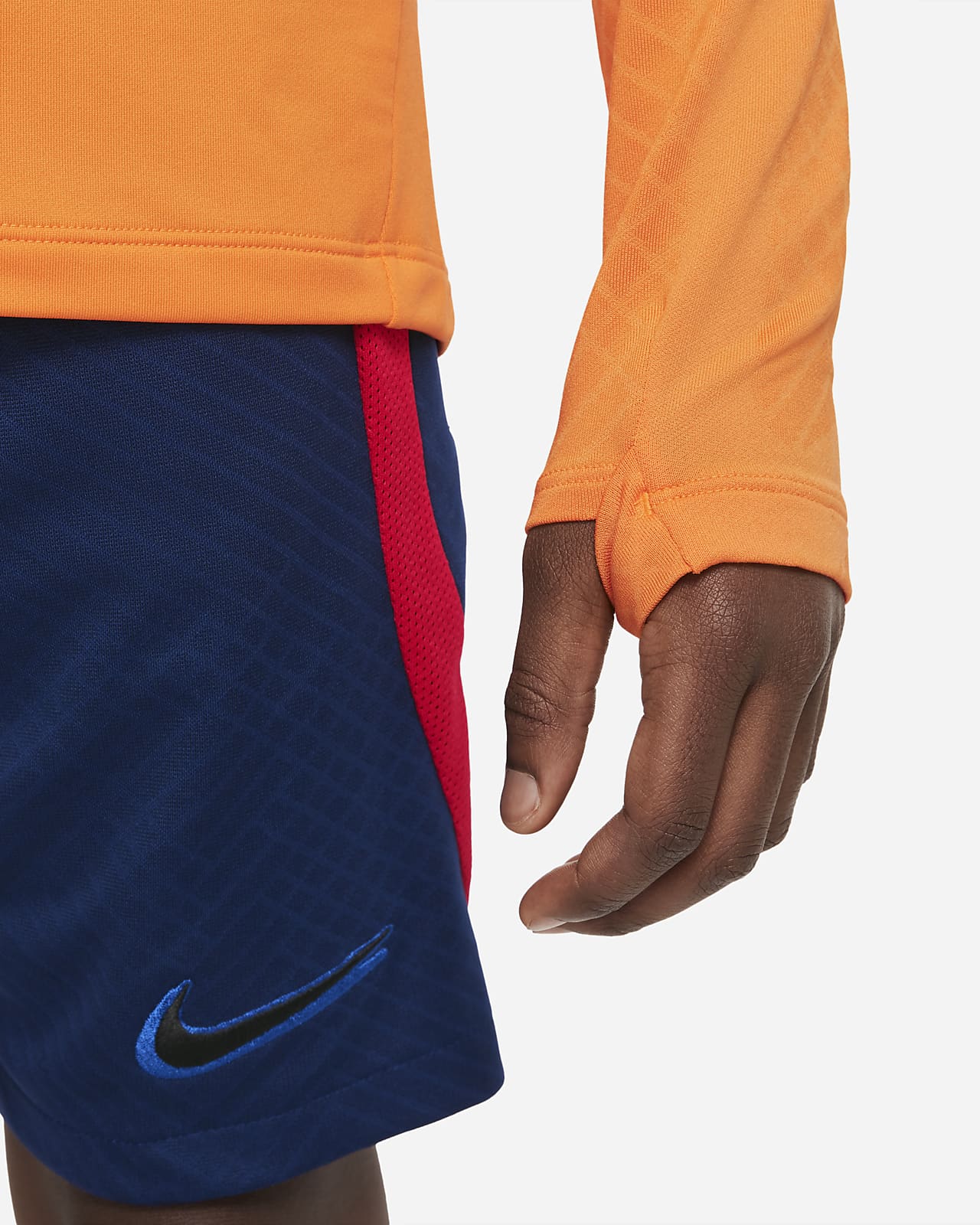 F.C. Barcelona Strike Older Kids' Nike Dri-FIT Football Drill Top. Nike GB