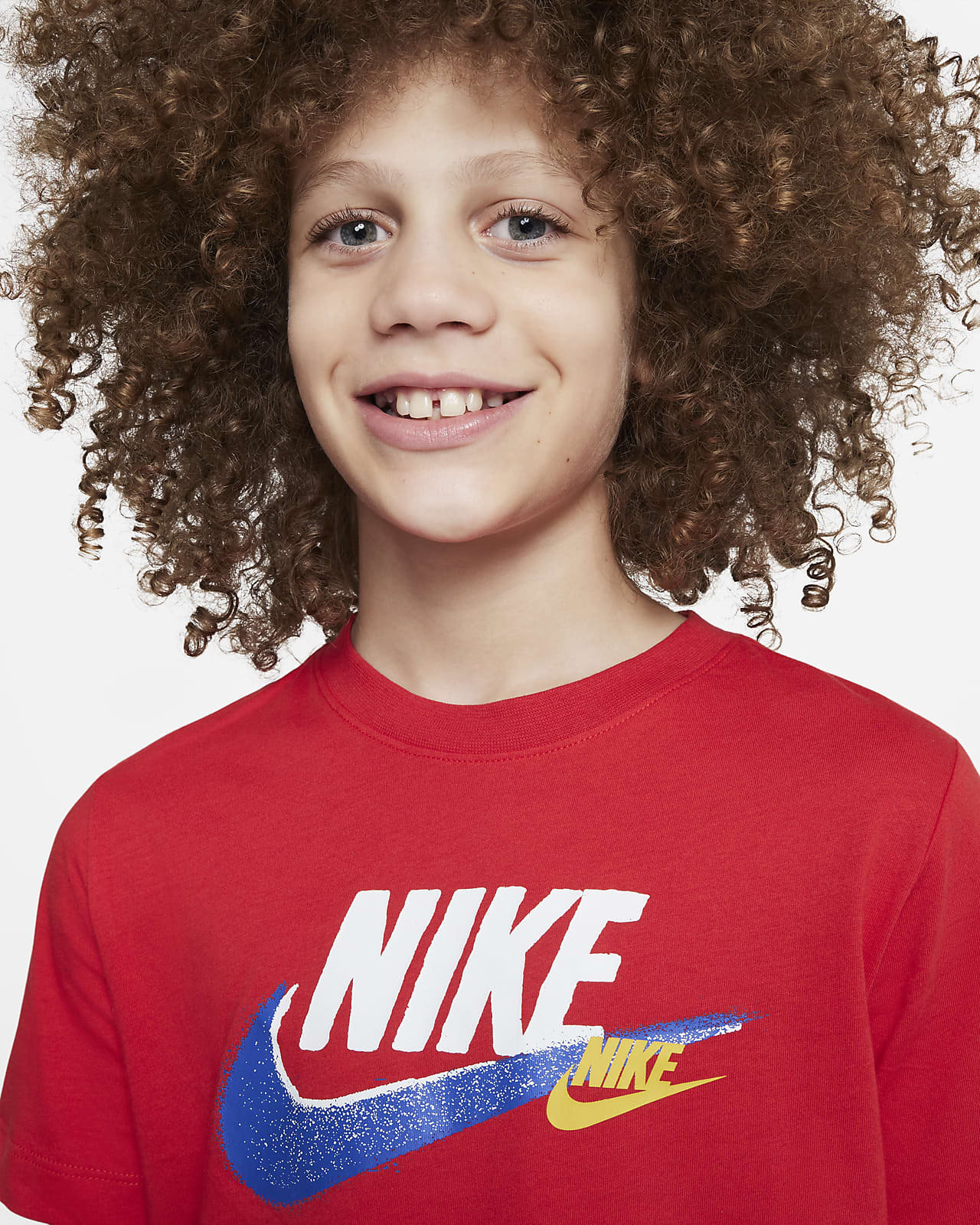 gráfico comestible realimentación Nike Sportswear Standard Issue Big Kids' (Boys') T-Shirt. Nike.com
