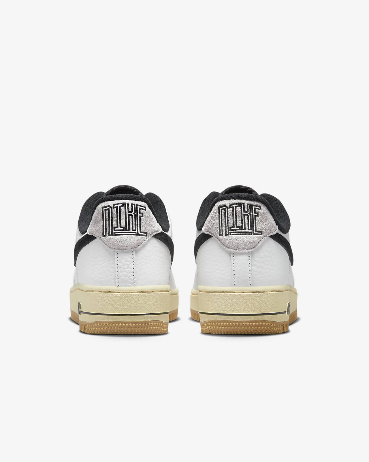 Nike Air Force 1 '07 LX 女鞋