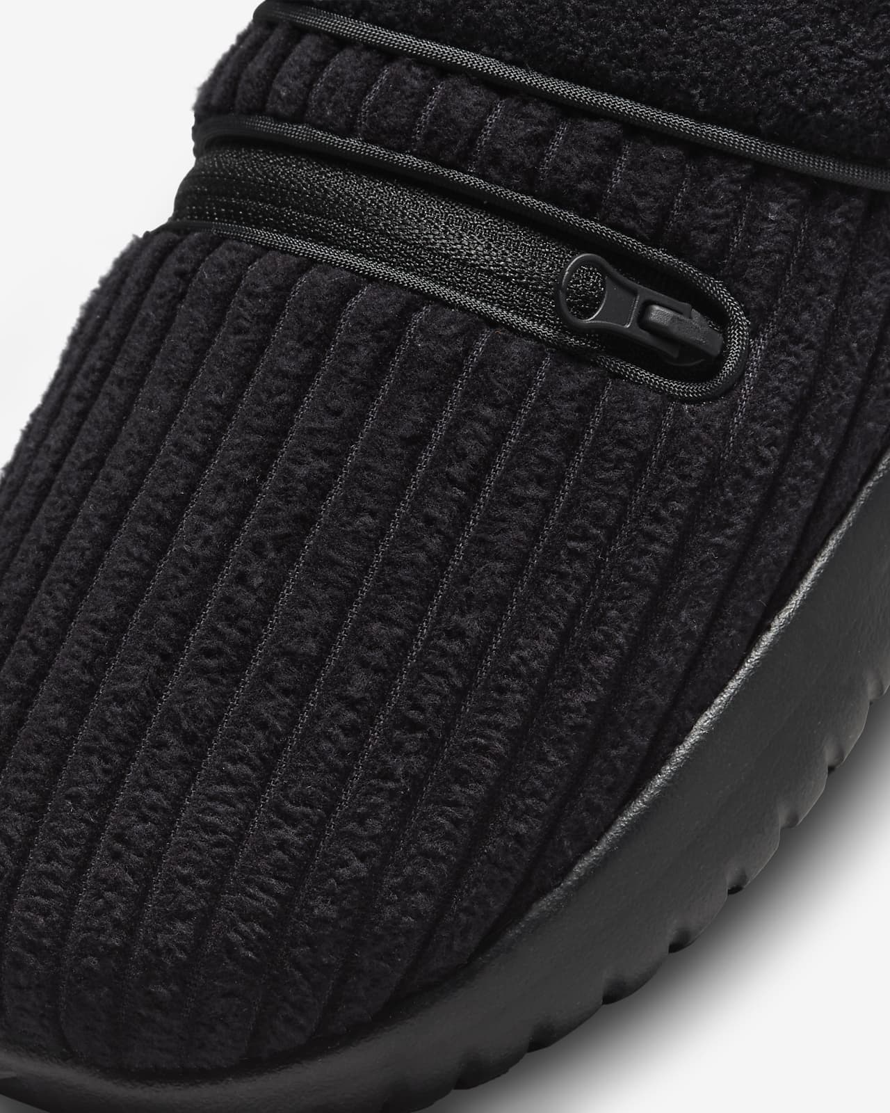 Nike store zipper slipper