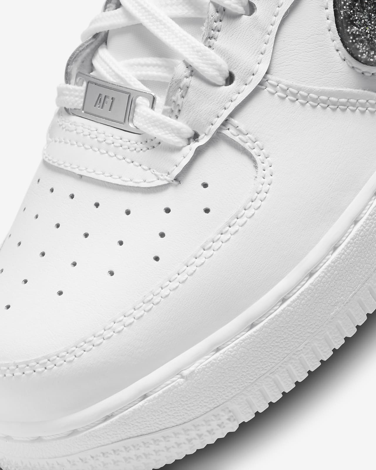 white and silver air force 1 lv8