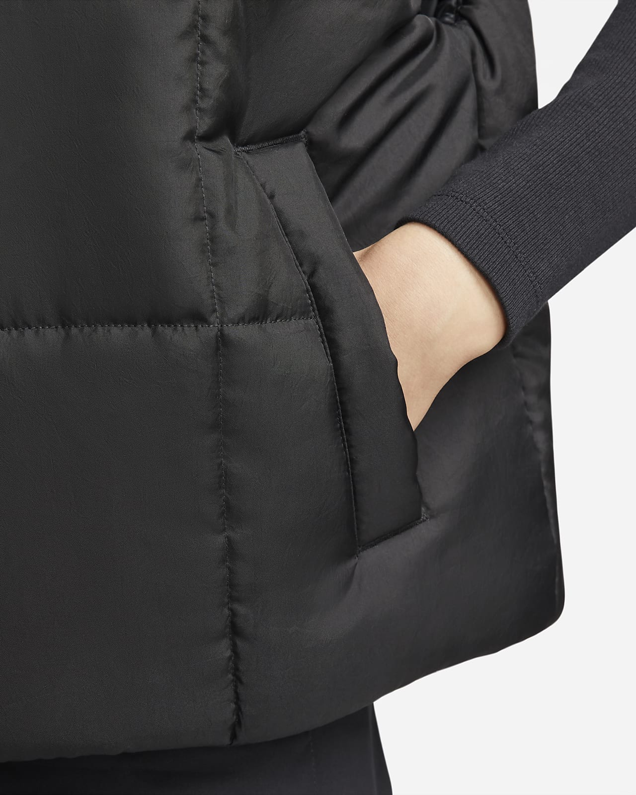 Nike Sportswear Women's Therma-FIT Essential Classic Puffer Jacket
