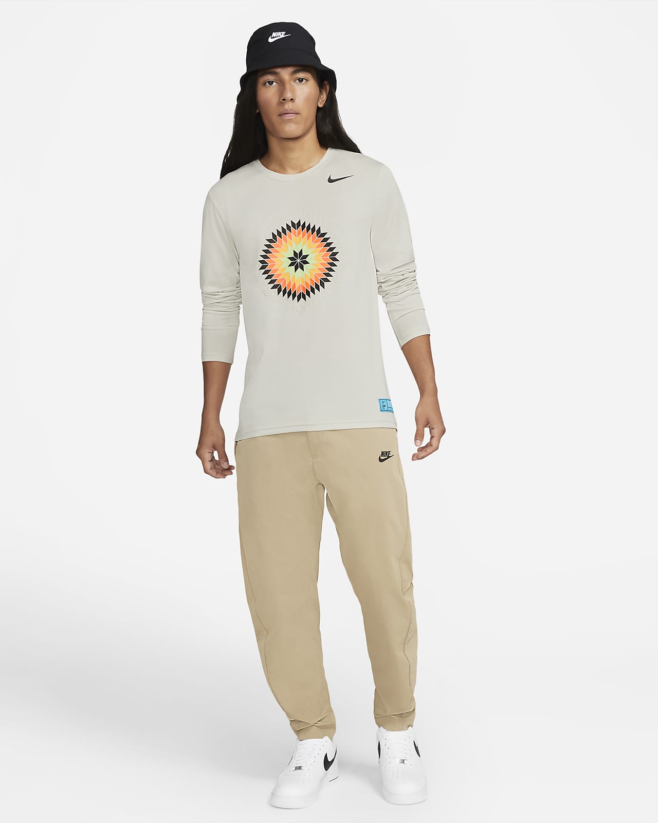 nike sweatpants and shirt