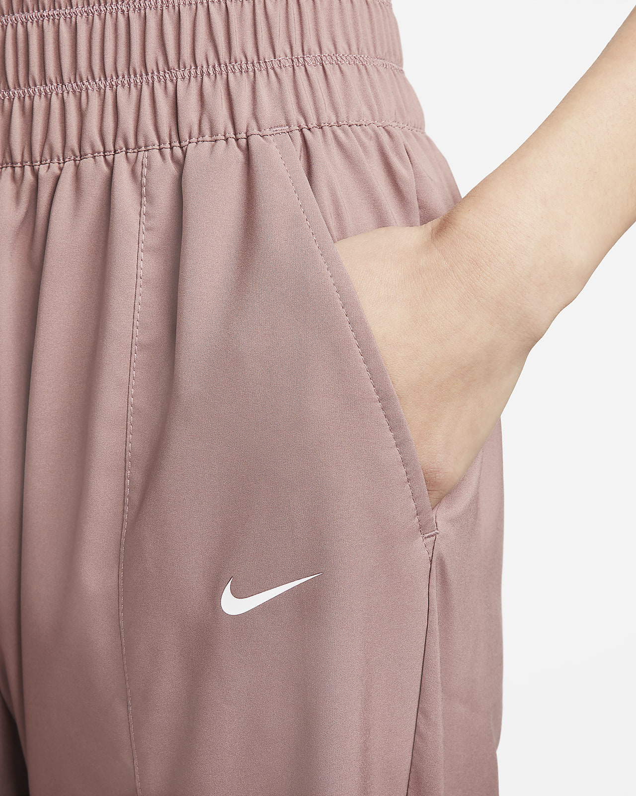 【ナイキ公式】Dri-FIT ワン ウィメンズ ウルトラ ハイウエスト パンツ パープル ウィメンズ M Nike Dri-FIT ONE Women's Ultra High-Waisted PANTS