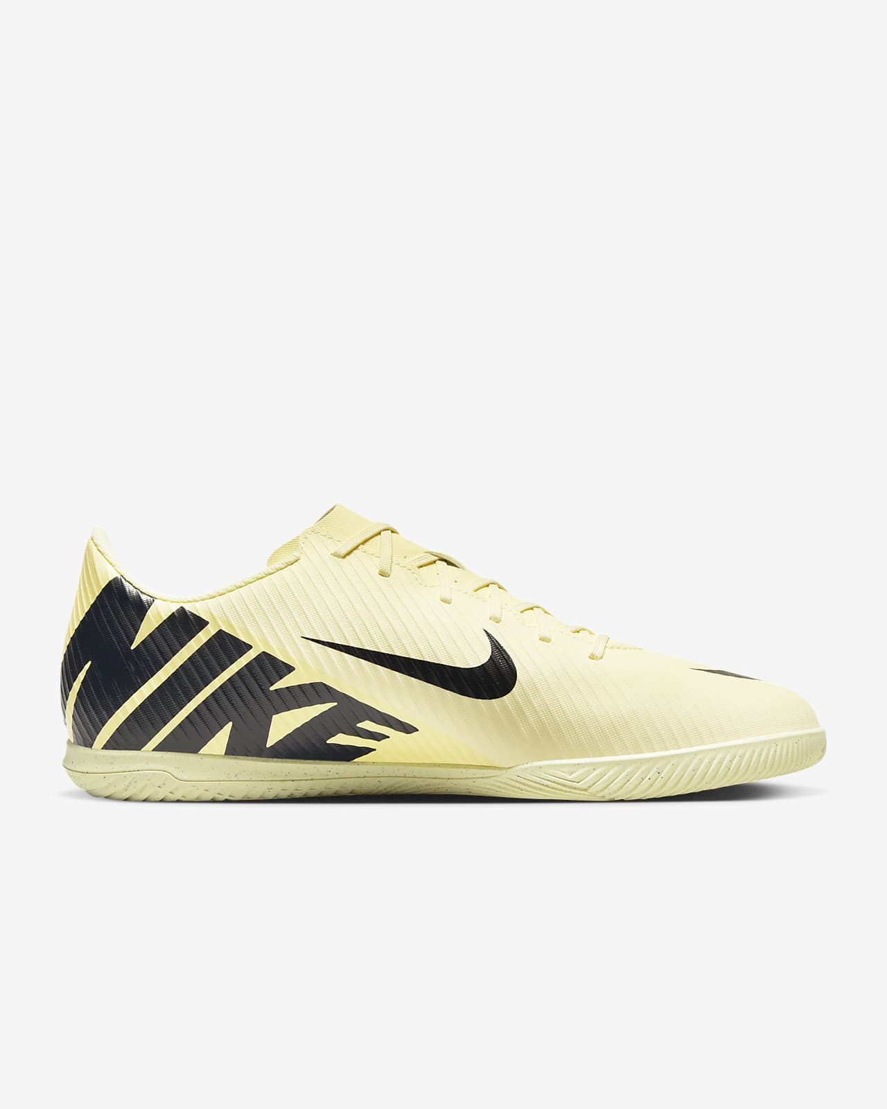 Chaussure de discount foot salle nike