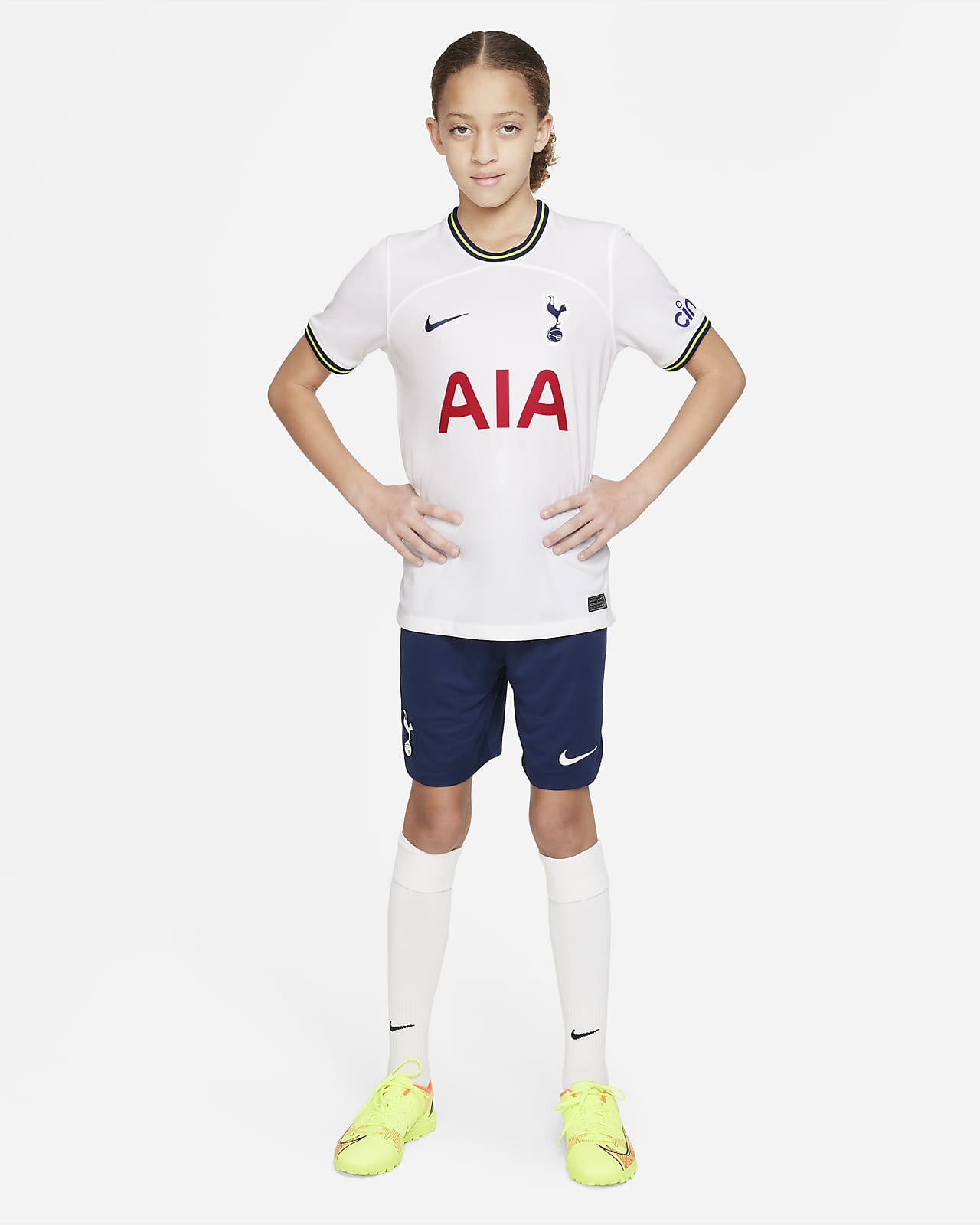 Tottenham Hotspur 2022/23 Stadium Home/Away Big Kids' Nike Dri-FIT Soccer  Shorts.