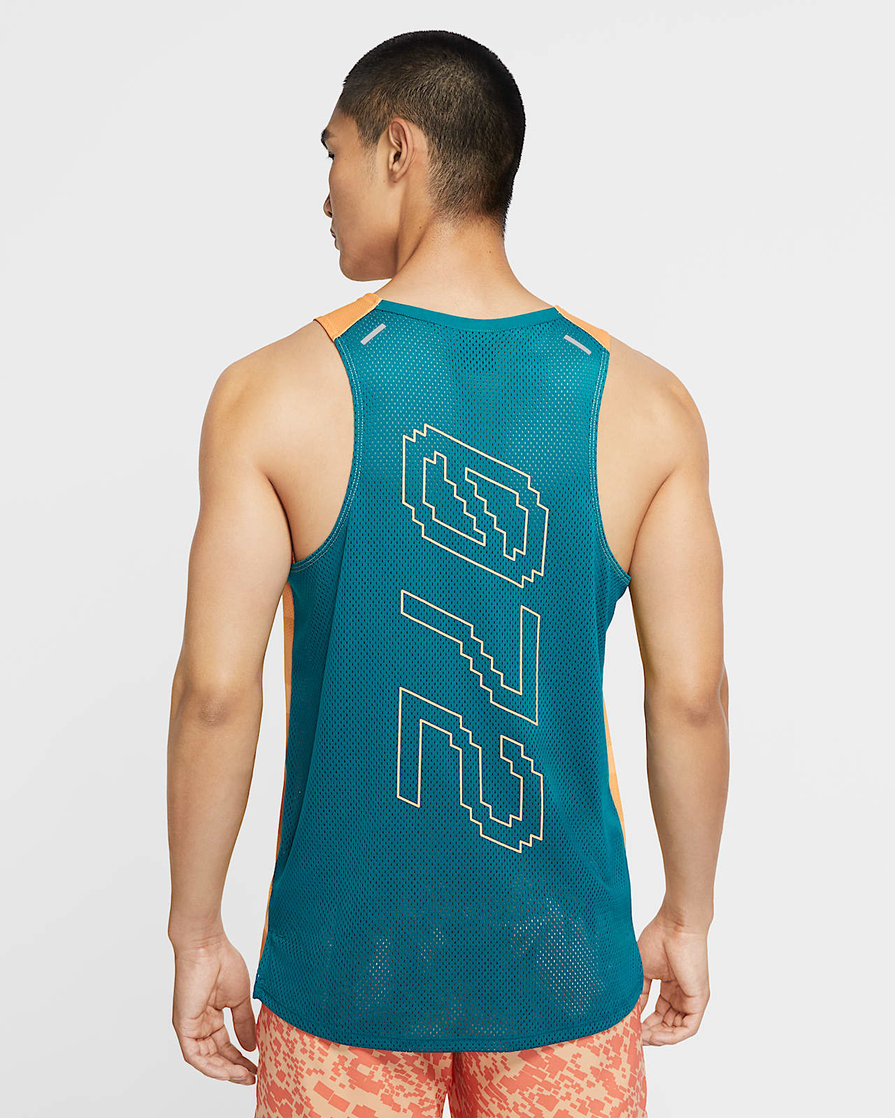 nike wild run tank top