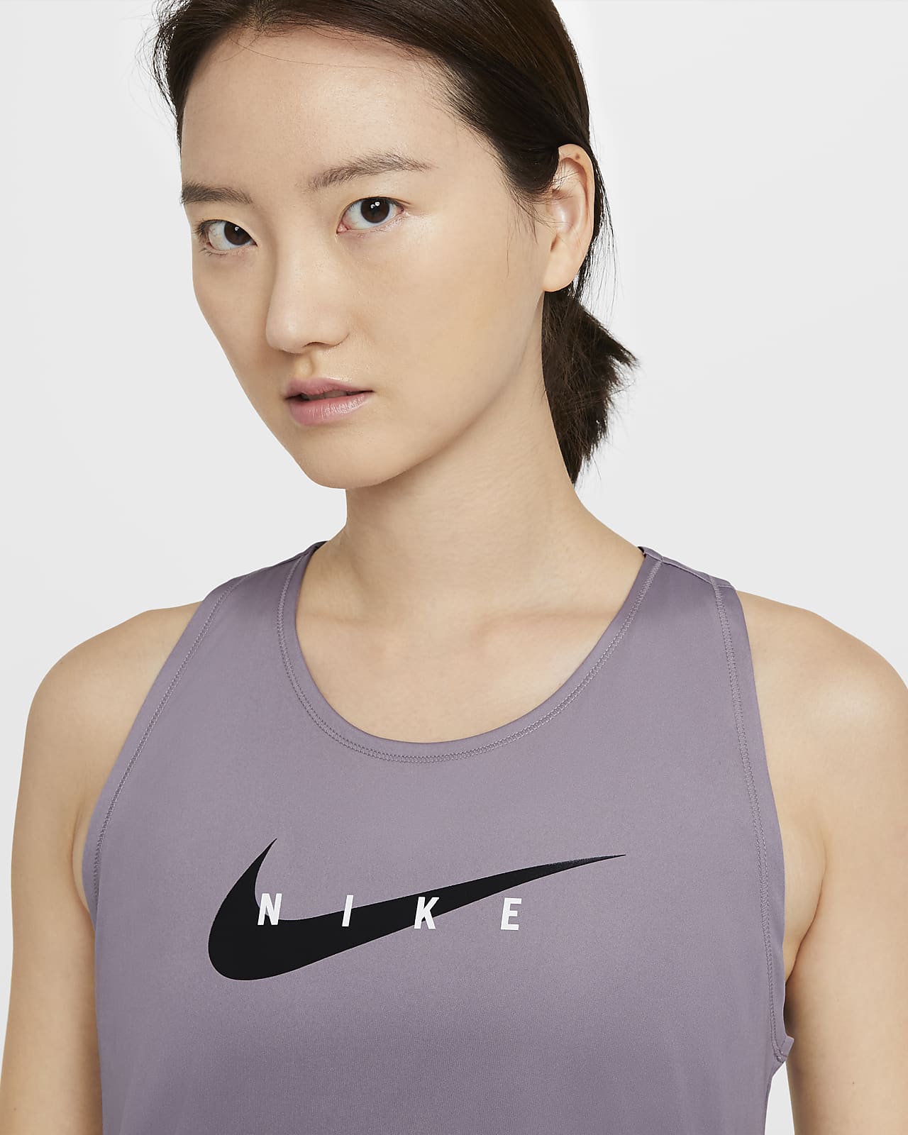 nike swoosh run tank
