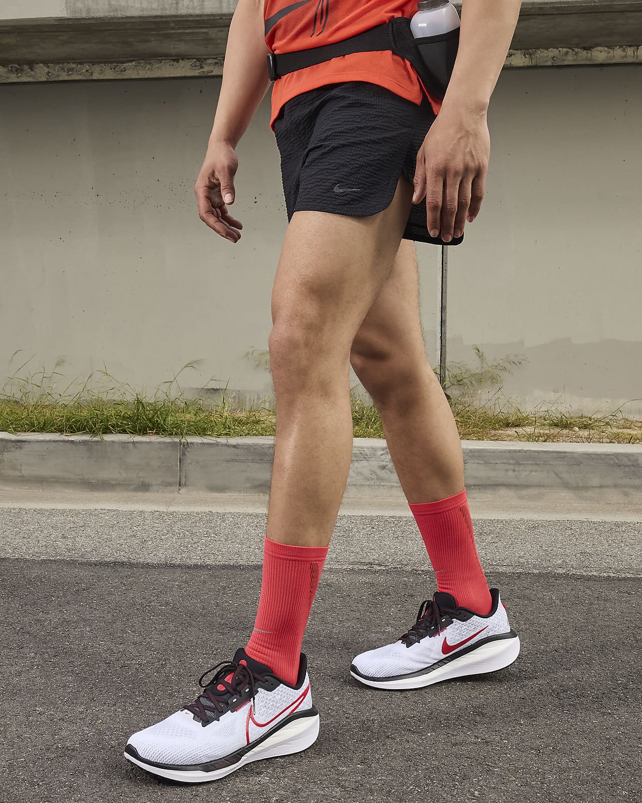 Nike Vomero 17 Men's Road Running Shoes. Nike CA