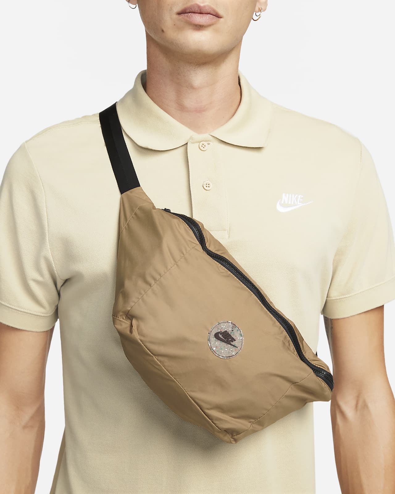 Nike Sportswear Men's Woven Sports Utility Jacket. Nike BE