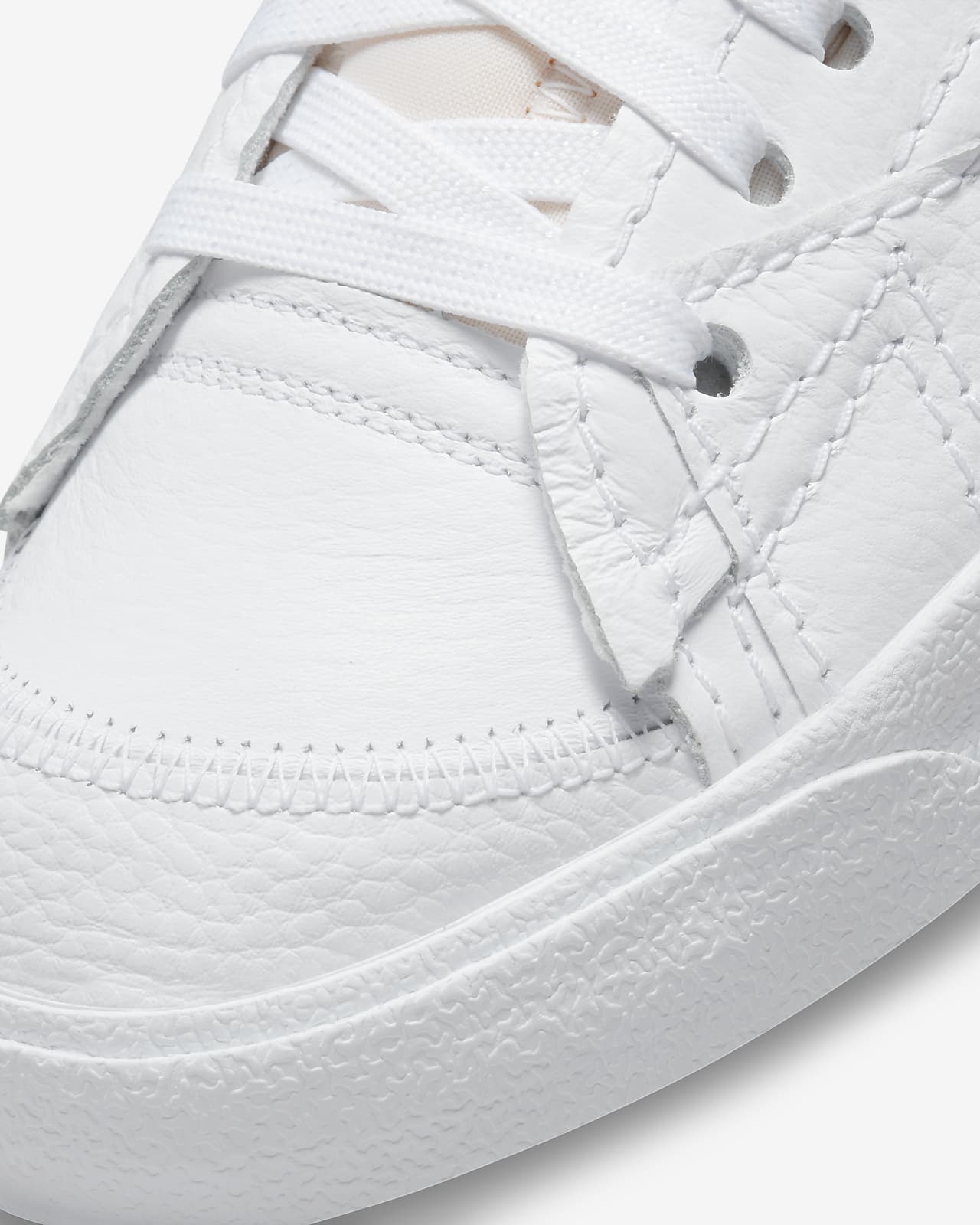 NIKE ZAPATILLAS BLAZER LOW LEATHER PARA HOMBRE
