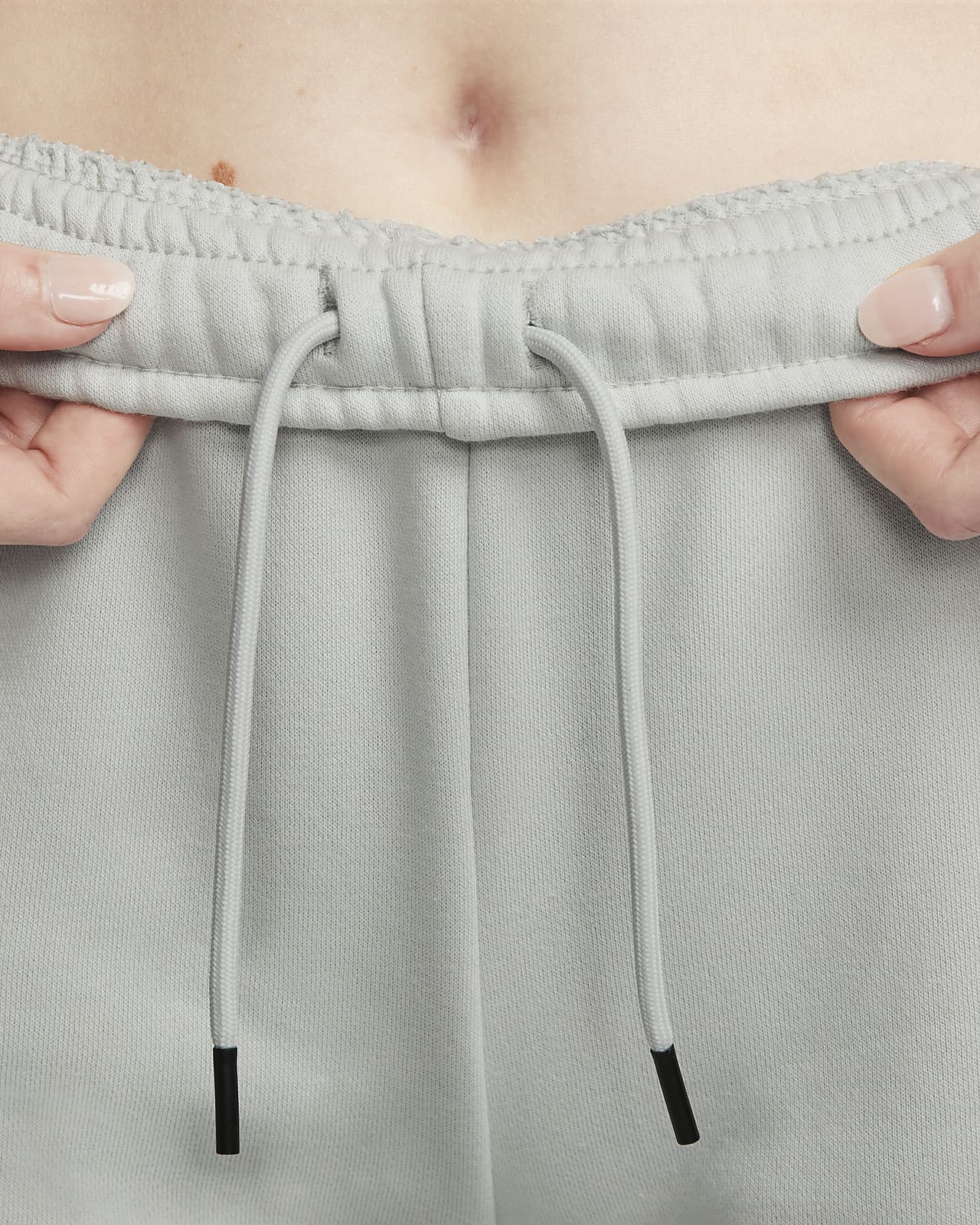 Nike Sportswear Women's Fleece Cargo Trousers. Nike BG