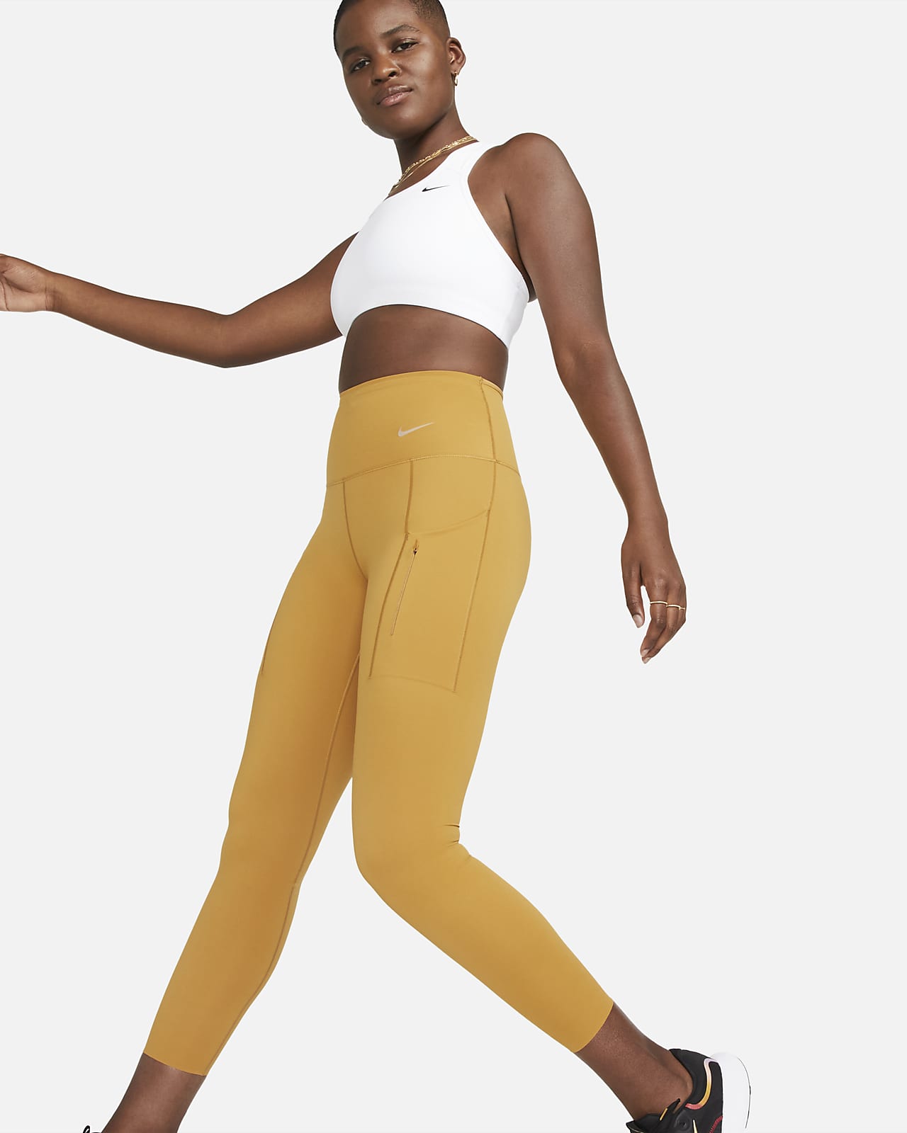Nike Go-leggings i 7/8-længde med høj talje, støtte og lommer til kvinder. Nike DK